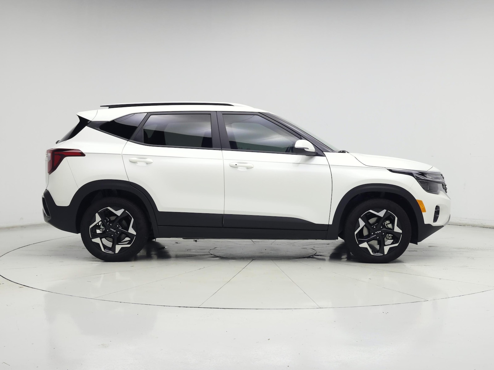 2026 Kia Seltos S - Photo 8
