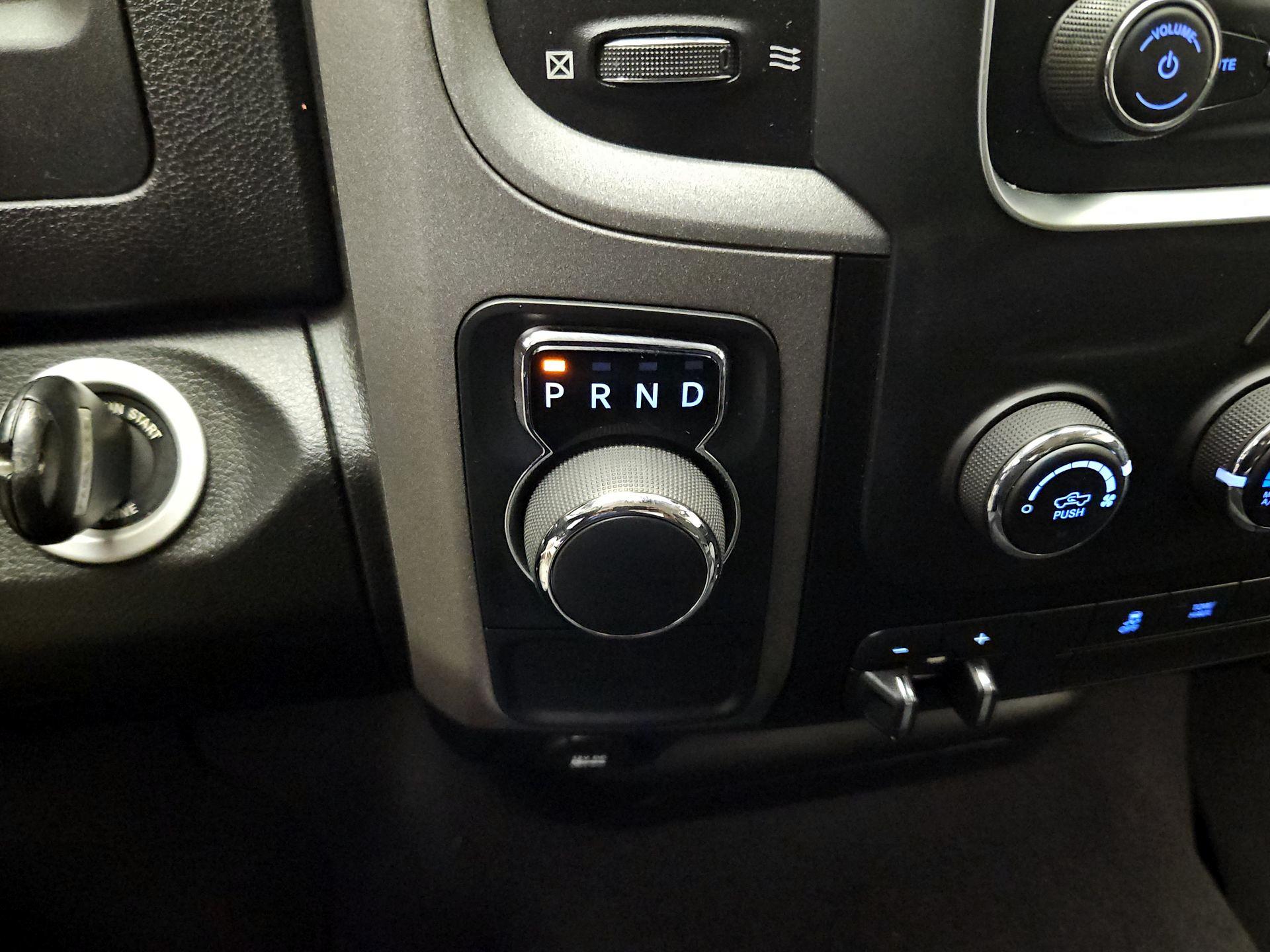 Thumbnail: 2021 RAM 1500 Classic - 17