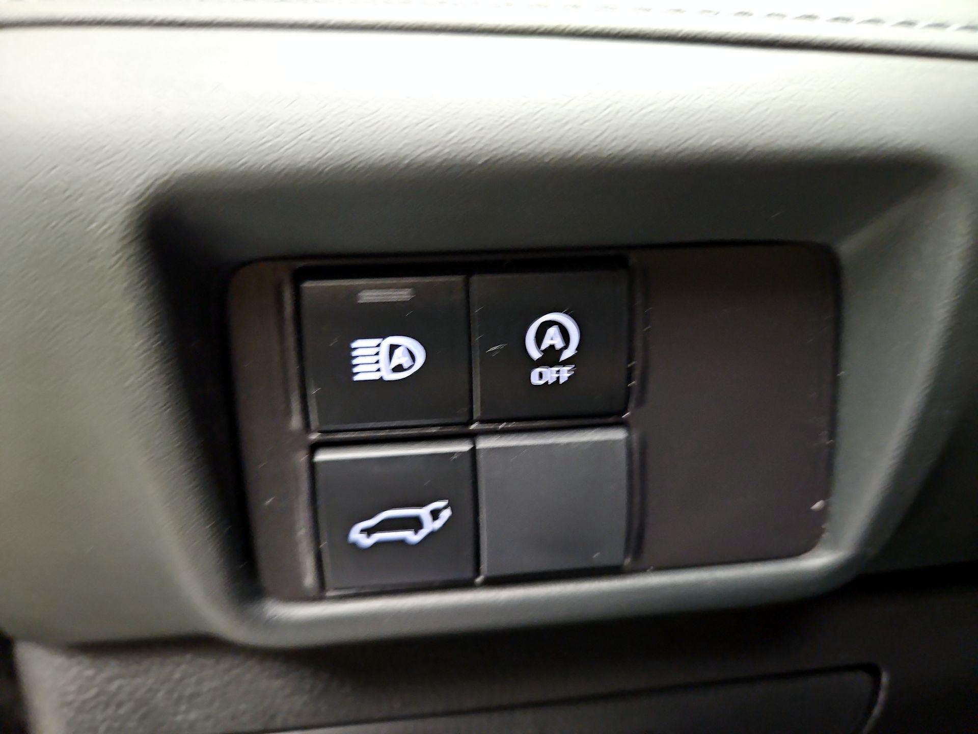 Thumbnail: 2024 Toyota Highlander - 13