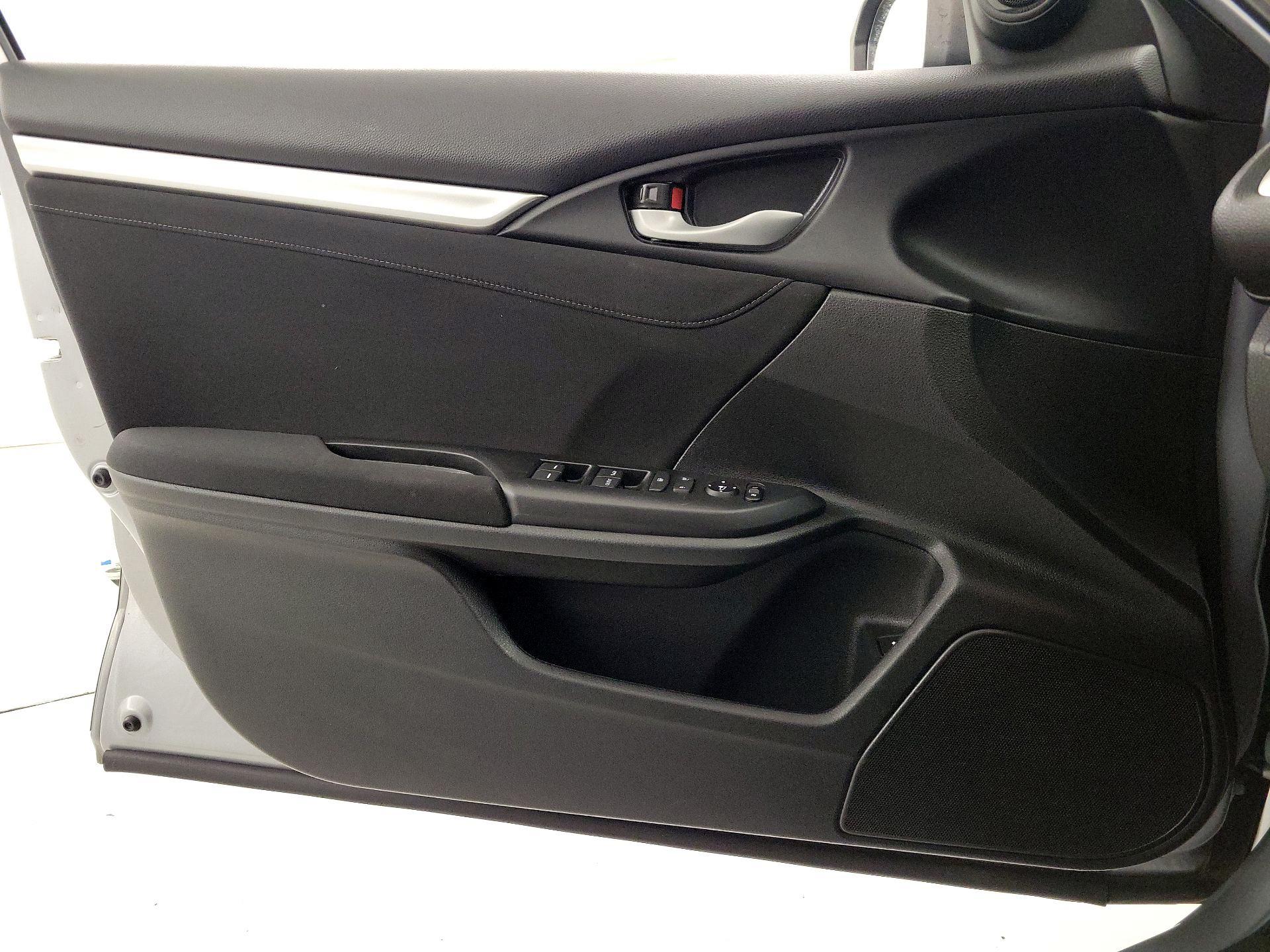 Thumbnail: 2018 Honda Civic - 12