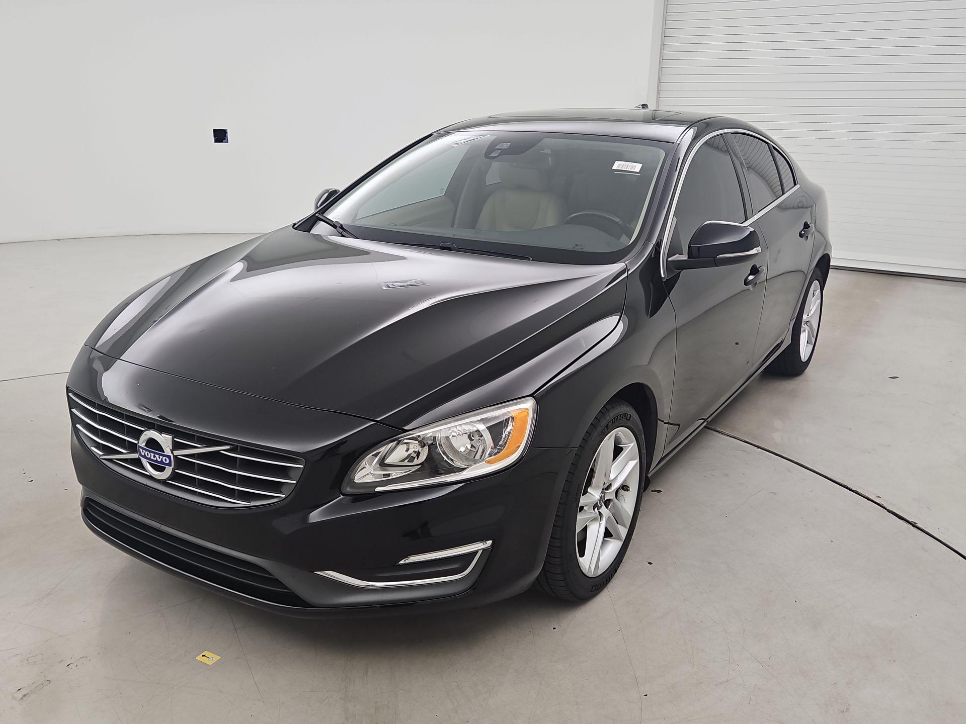 Thumbnail: 2015 Volvo S60 - 3