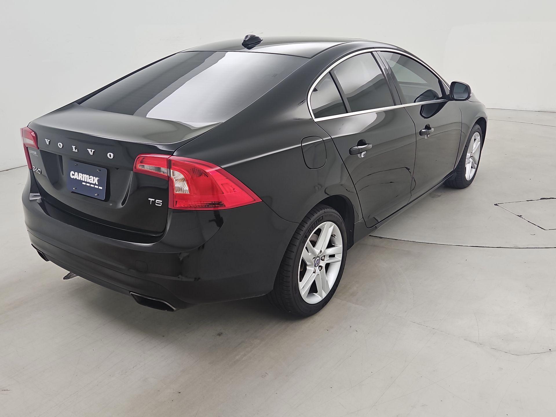 Thumbnail: 2015 Volvo S60 - 5