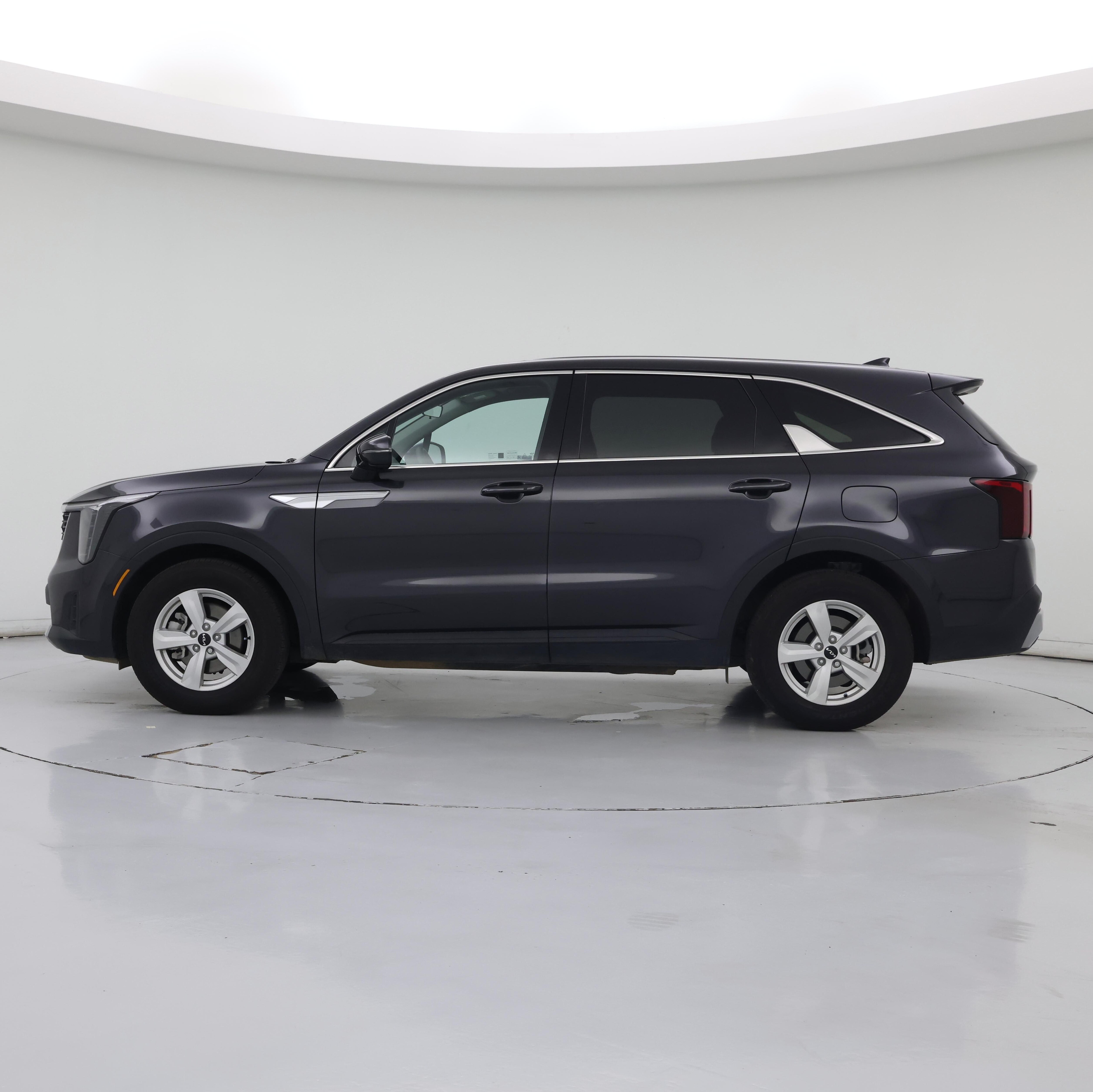 Thumbnail: 2025 Kia Sorento - 3