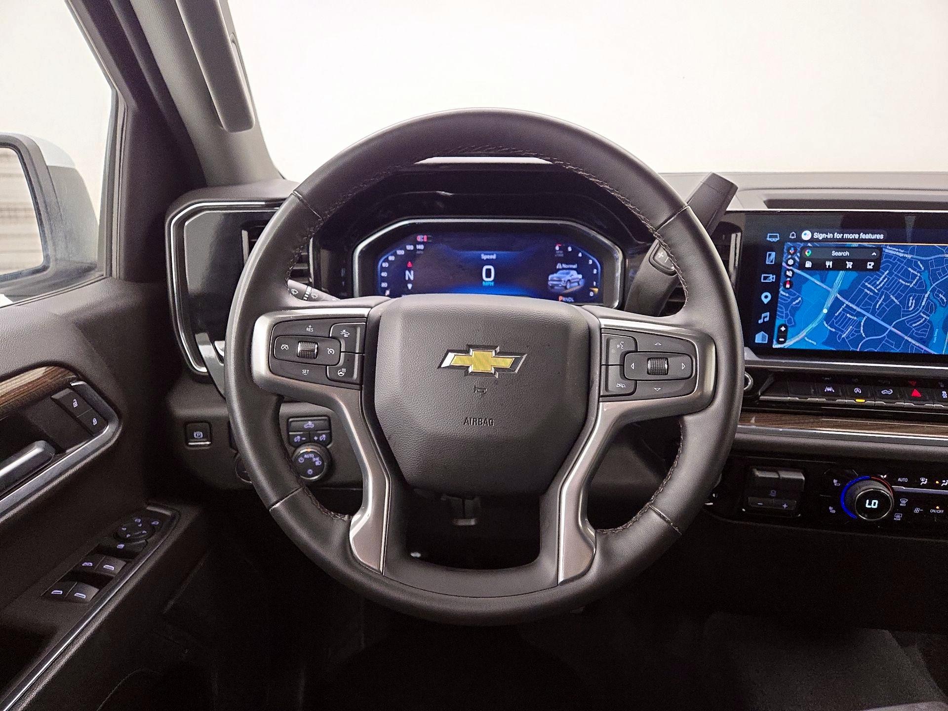 Thumbnail: 2025 Chevrolet Silverado 1500 - 10