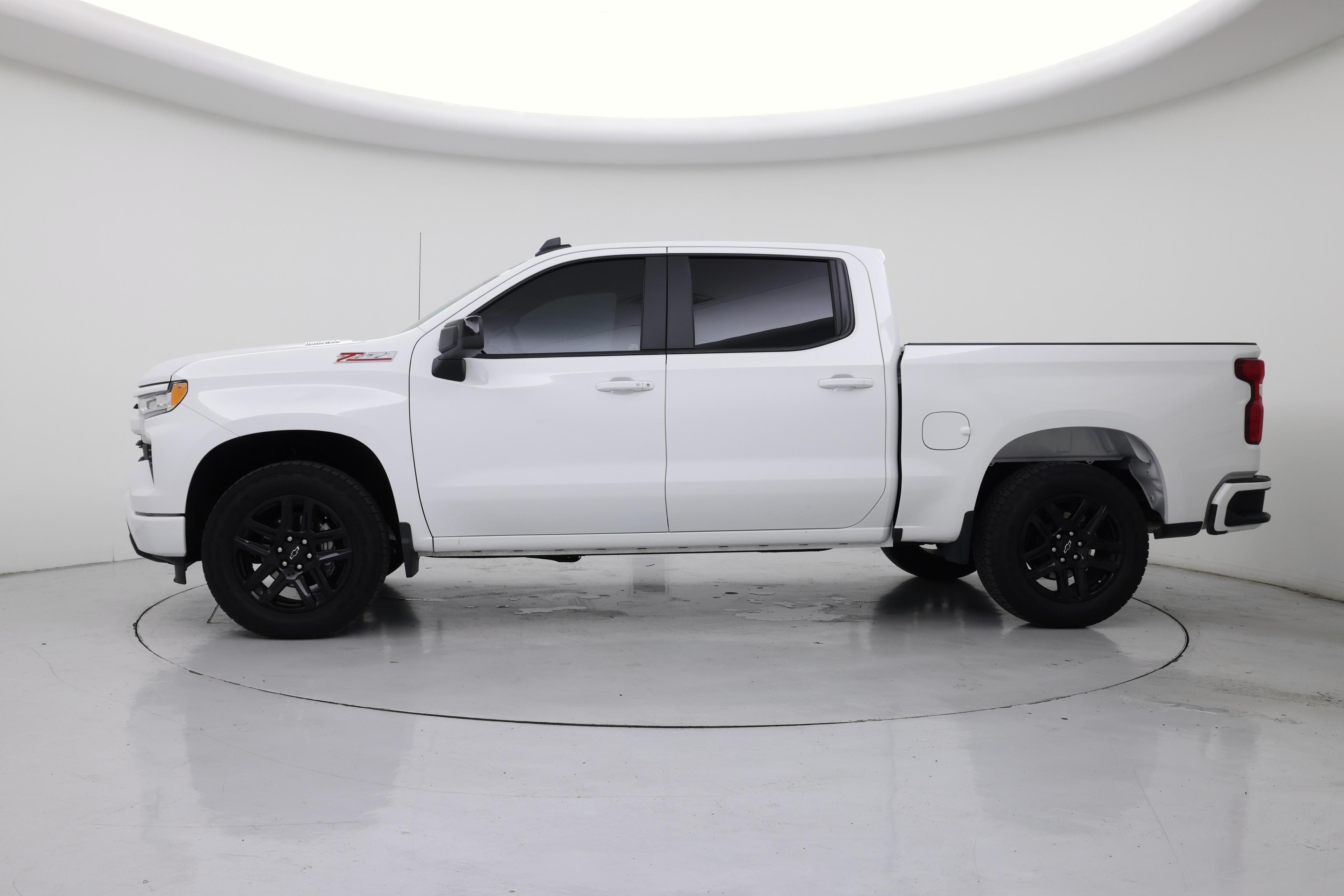 Thumbnail: 2026 Chevrolet Silverado 1500 - 3