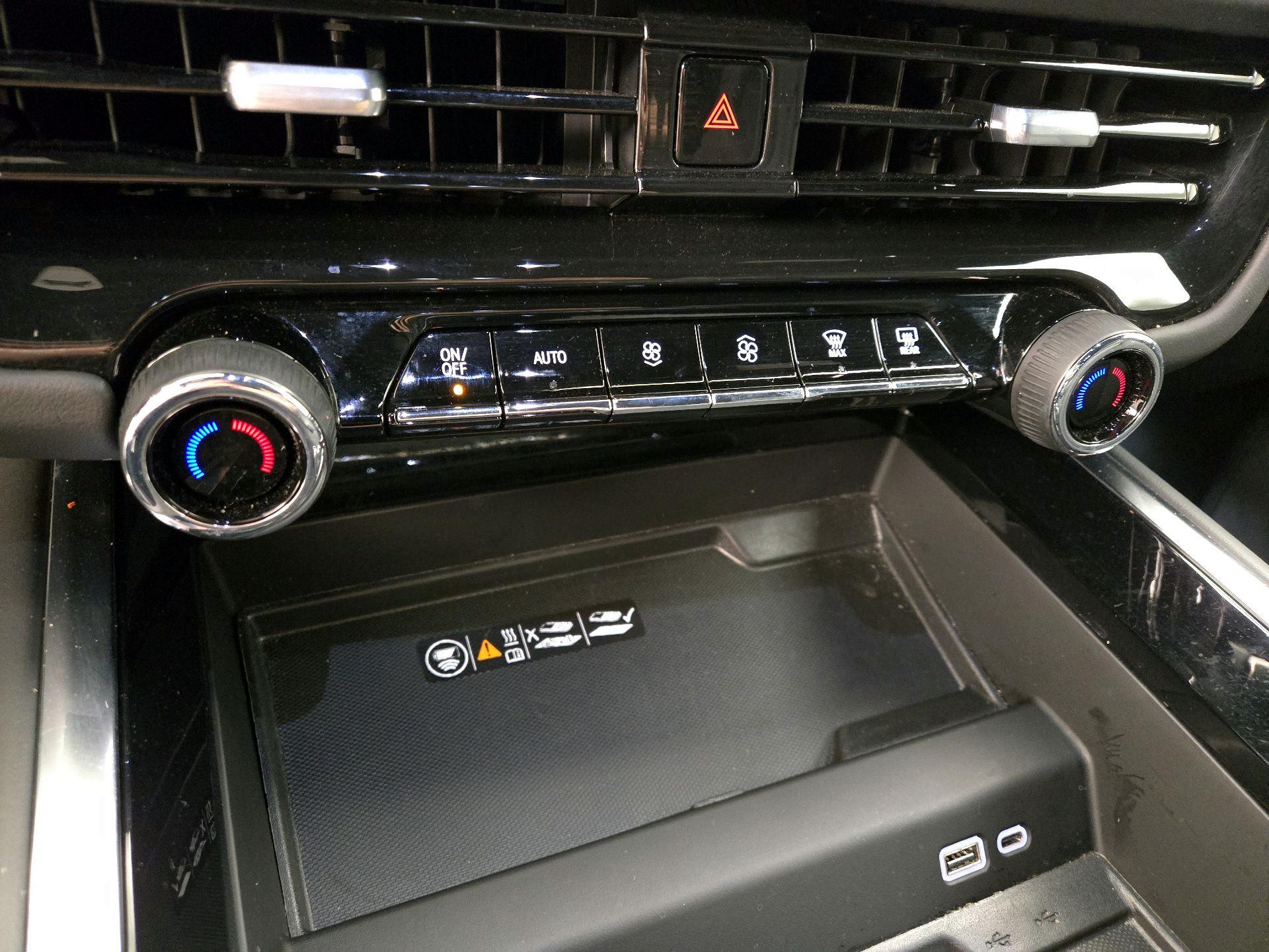 Thumbnail: 2025 Chevrolet Tahoe - 17