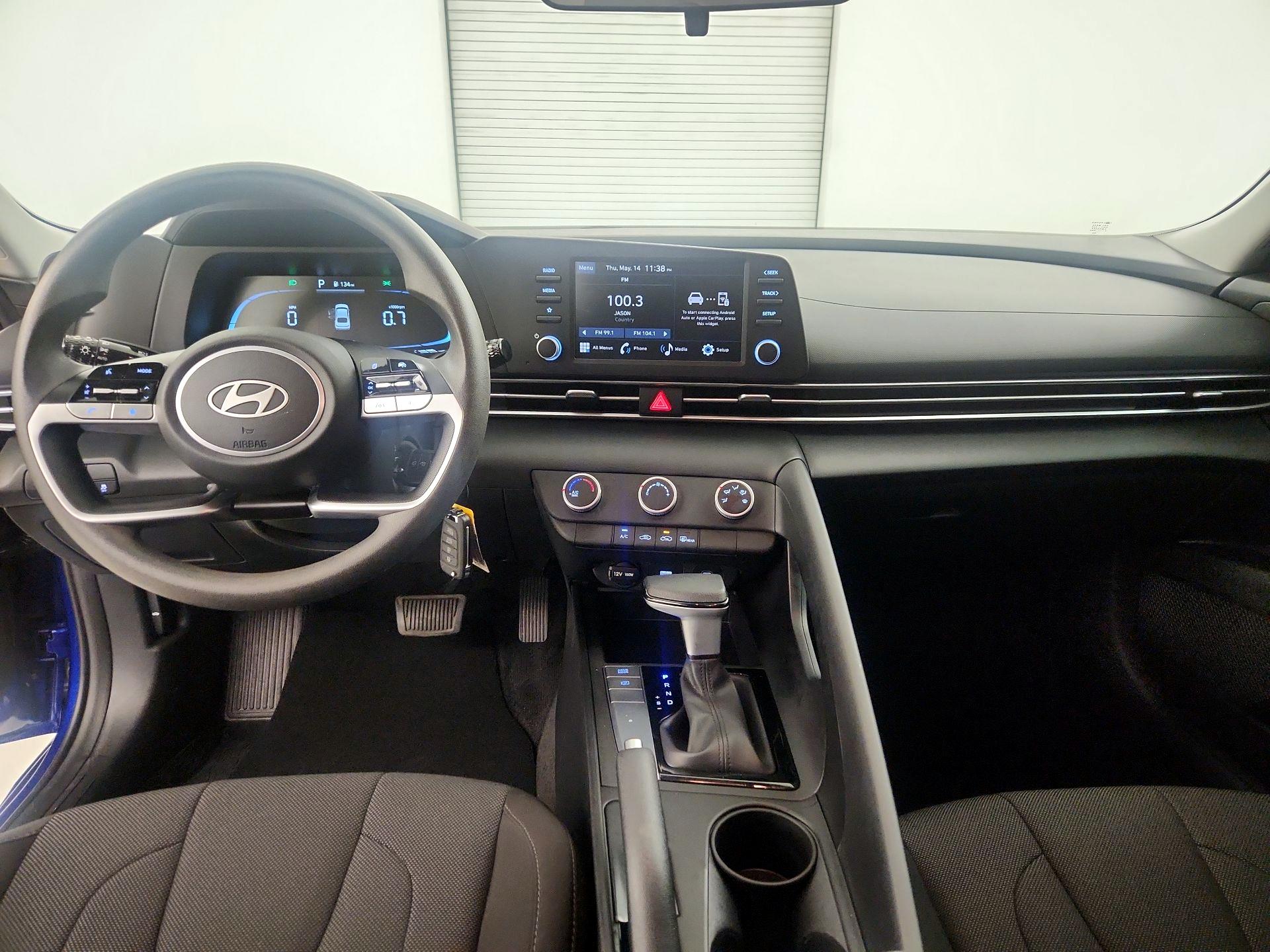 Thumbnail: 2024 Hyundai Elantra - 9