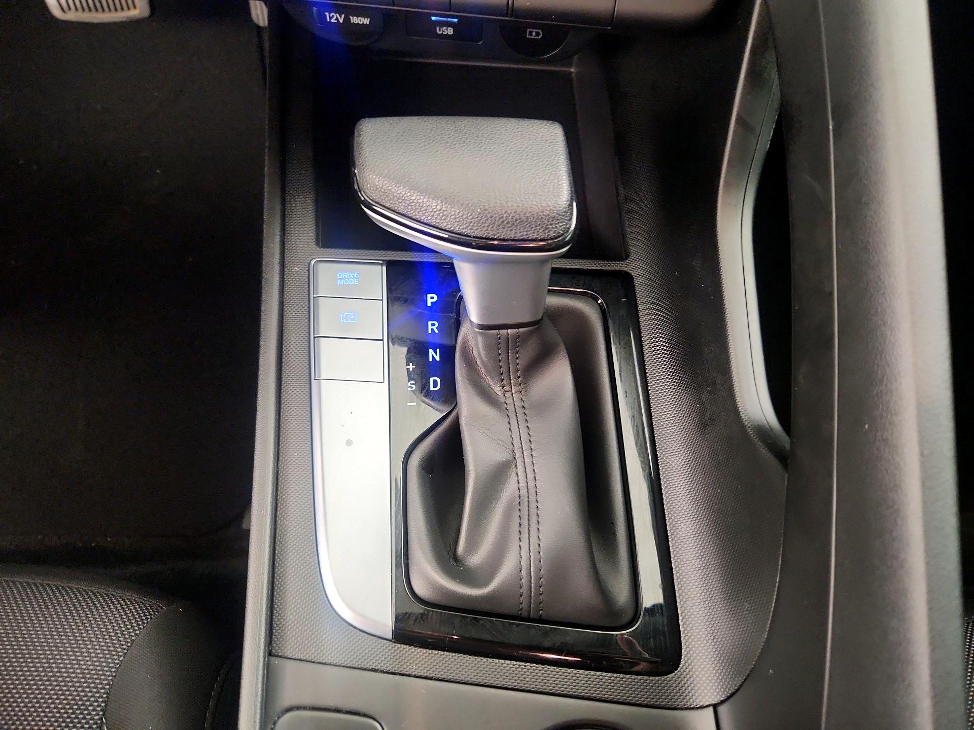 Thumbnail: 2024 Hyundai Elantra - 17