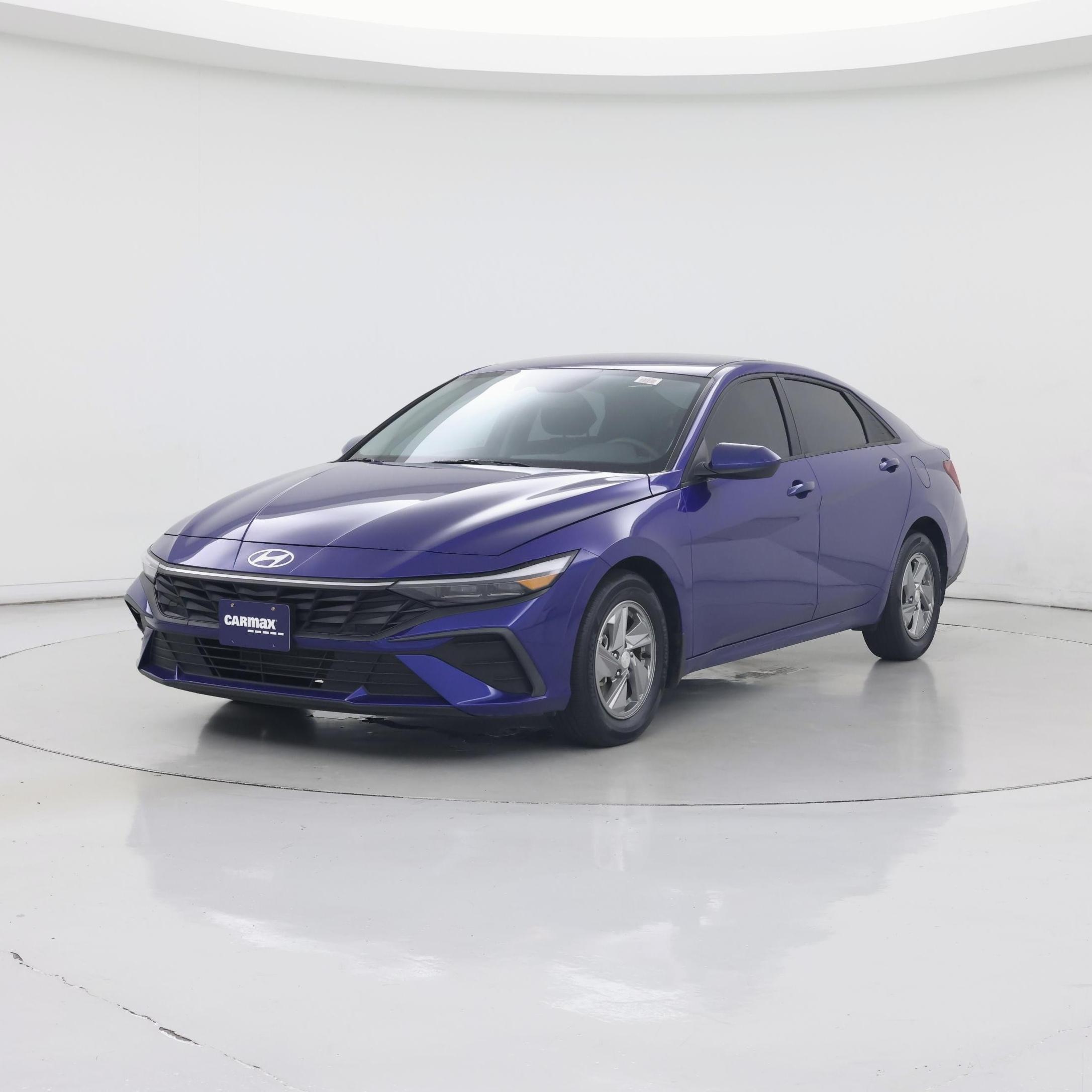 Thumbnail: 2024 Hyundai Elantra - 4