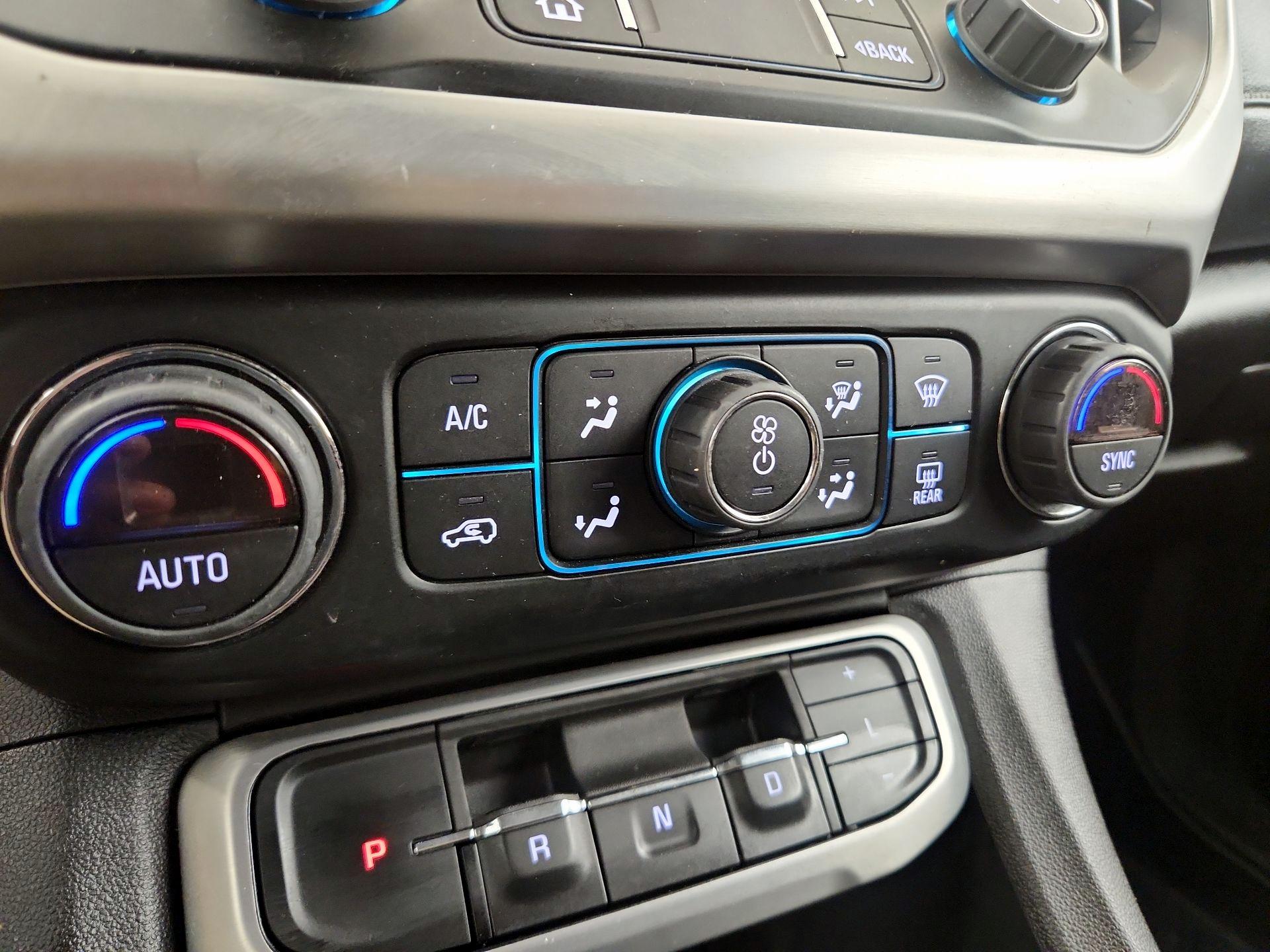 Thumbnail: 2022 GMC Acadia - 14