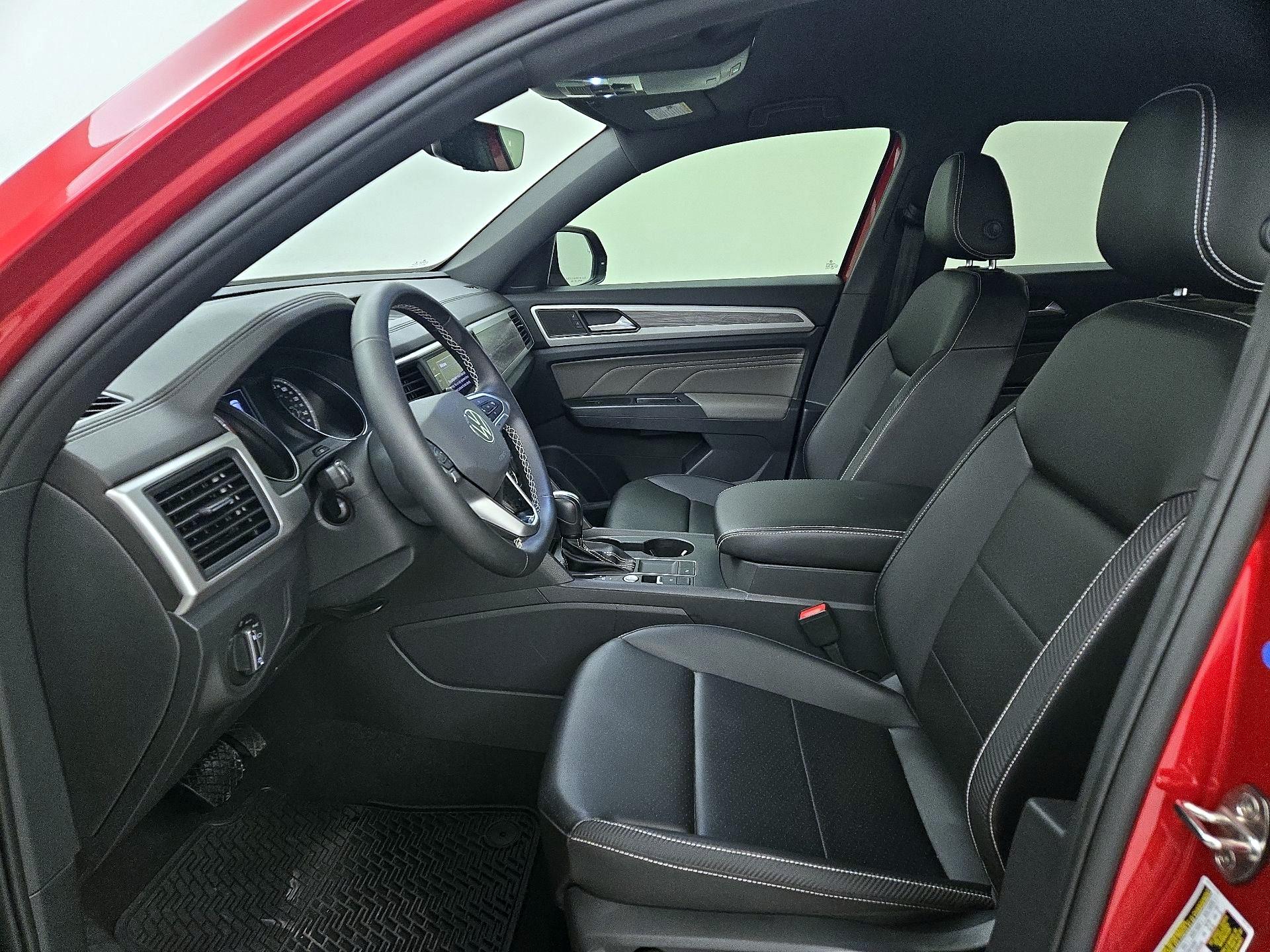 Thumbnail: 2021 Volkswagen Atlas - 11