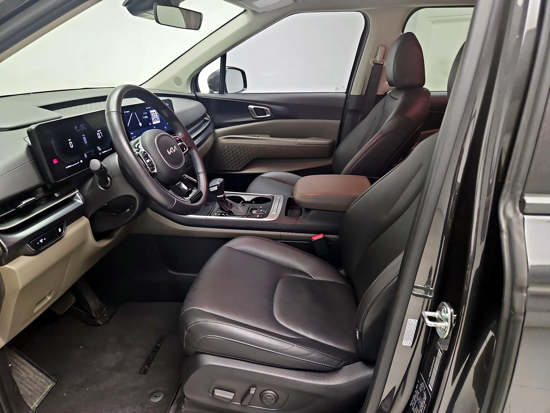 Thumbnail: 2025 Kia Carnival - 11