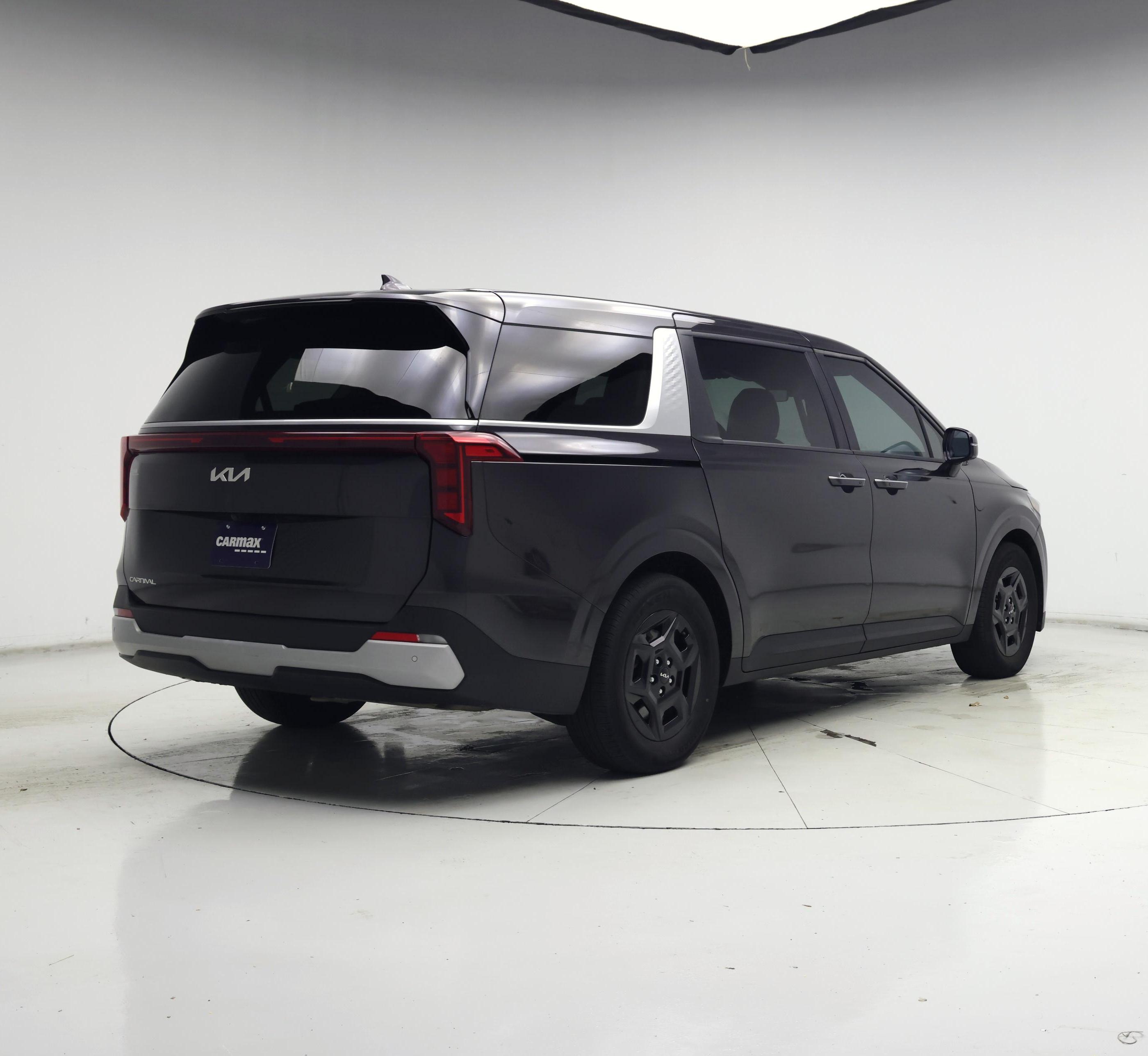 Thumbnail: 2025 Kia Carnival - 8