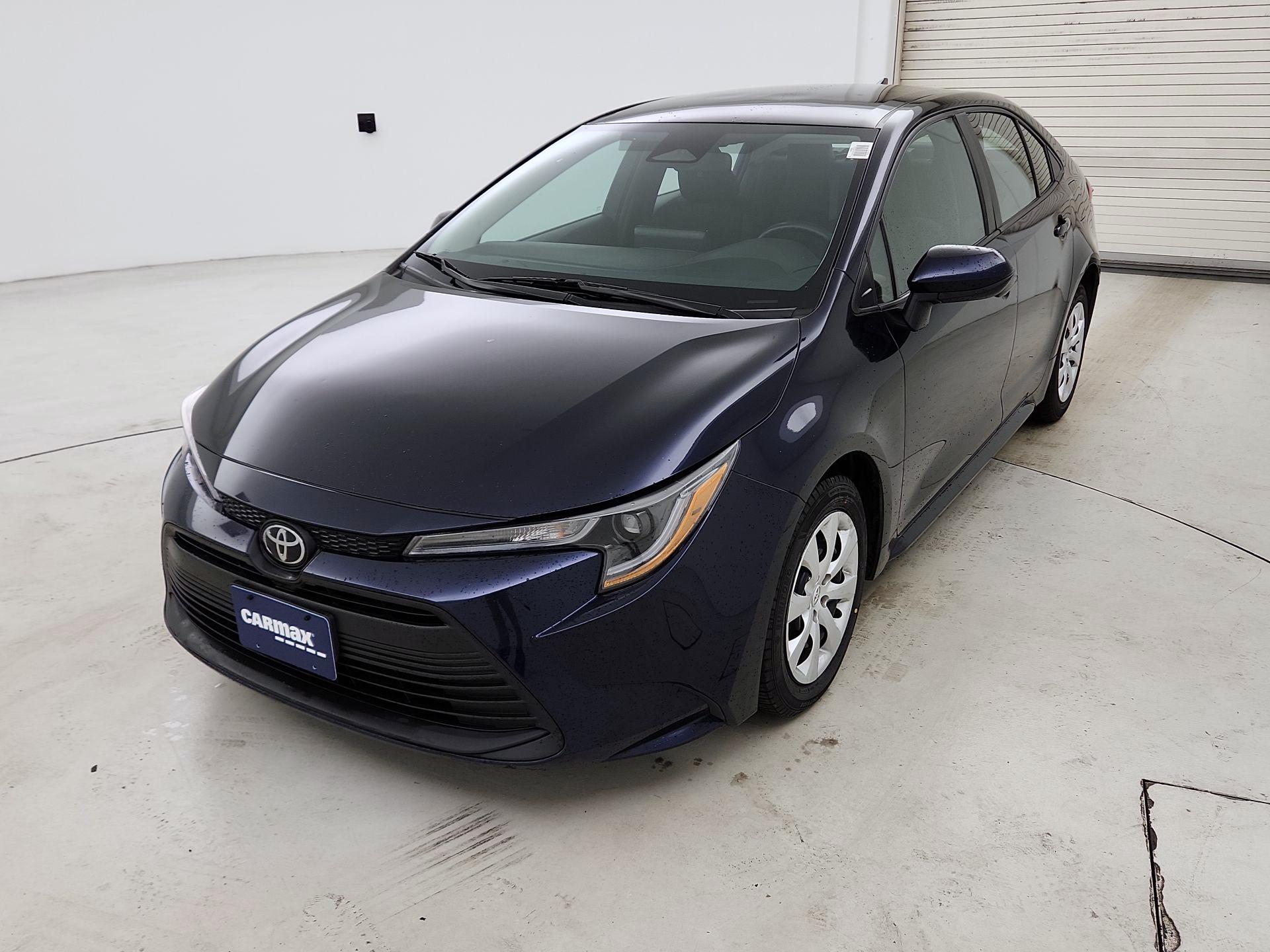 Thumbnail: 2024 Toyota Corolla - 3