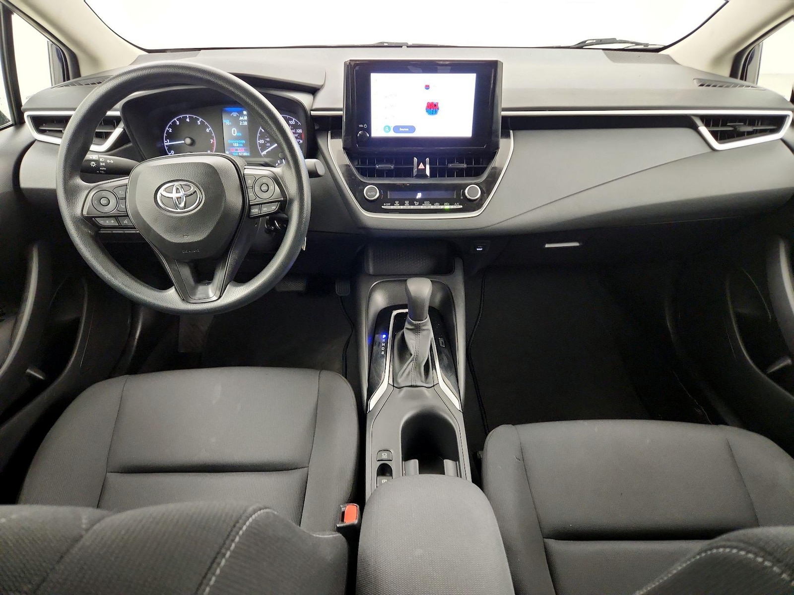 2024 Toyota Corolla LE - Photo 8