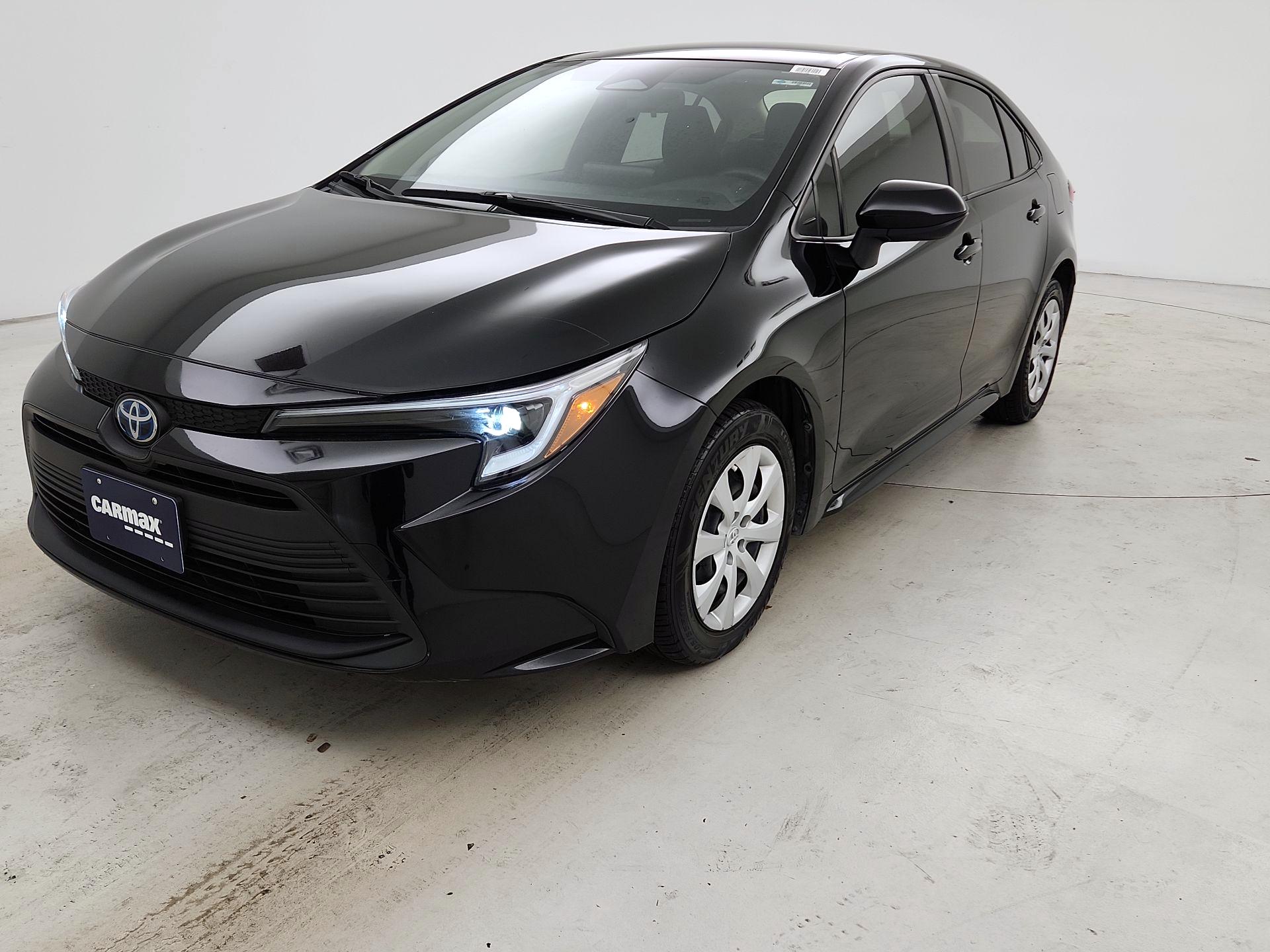 Thumbnail: 2024 Toyota Corolla - 3