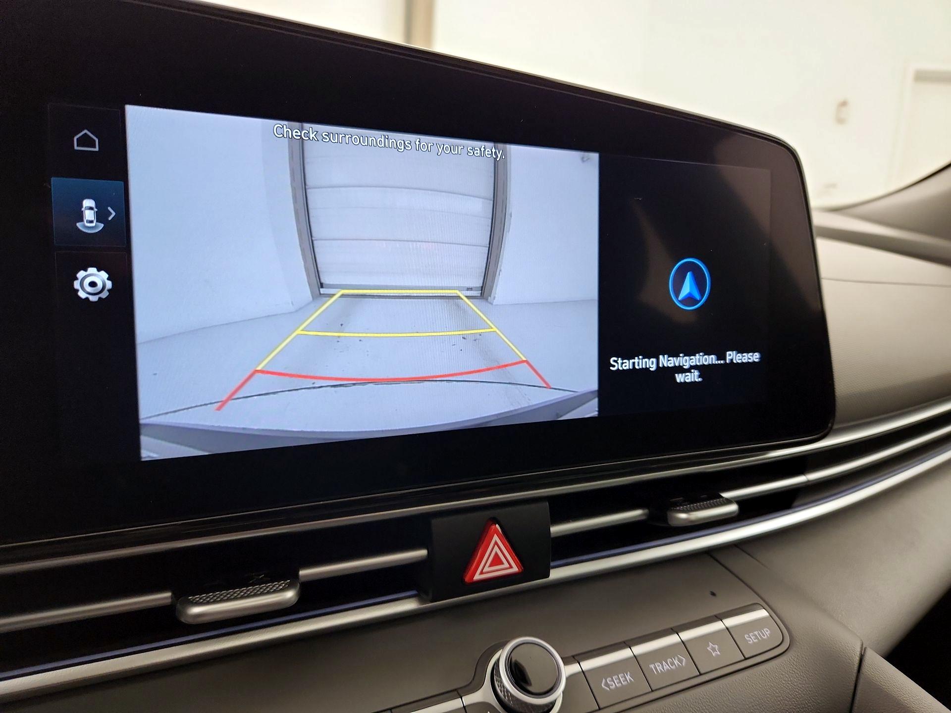 Thumbnail: 2025 Hyundai Elantra - 15