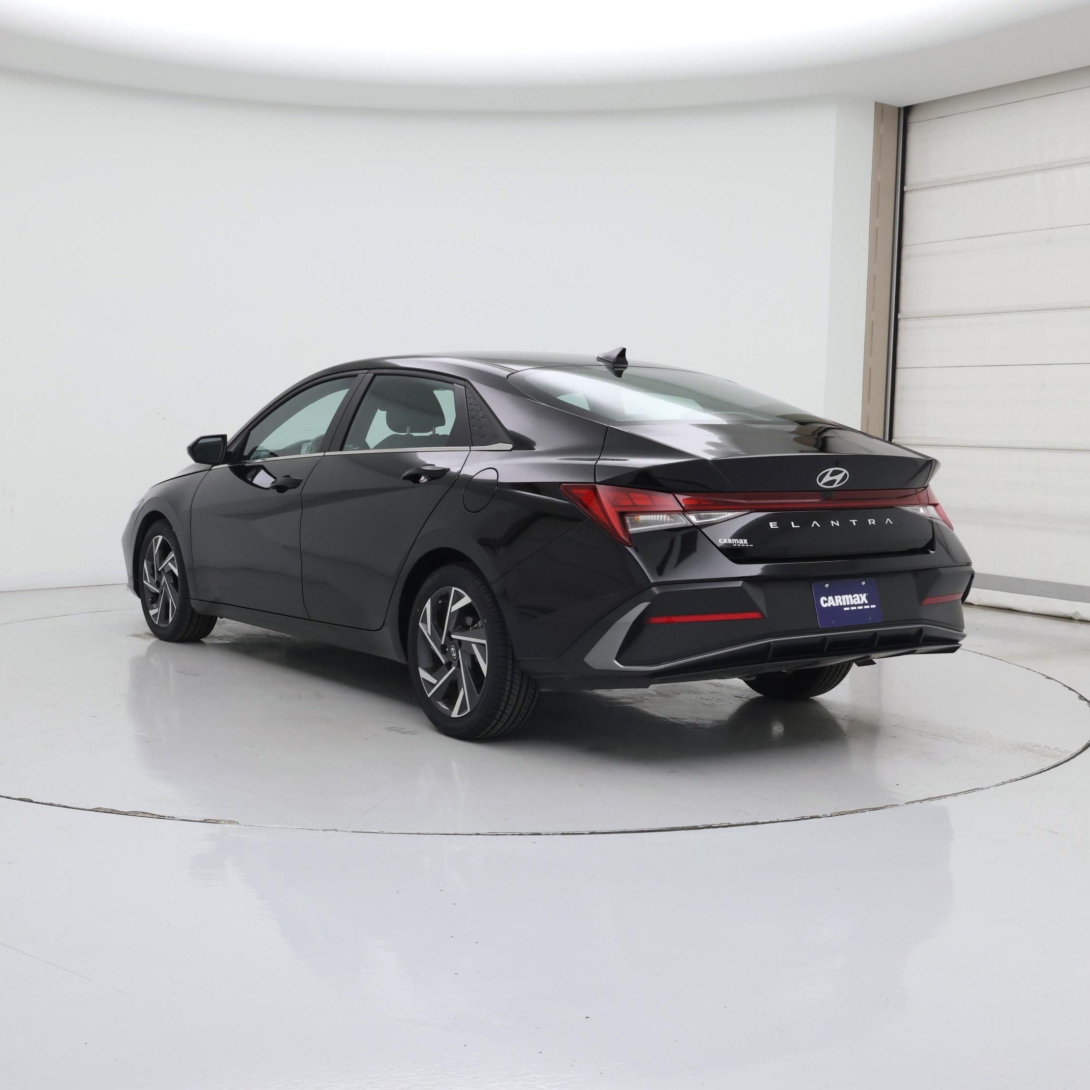 Thumbnail: 2025 Hyundai Elantra - 2