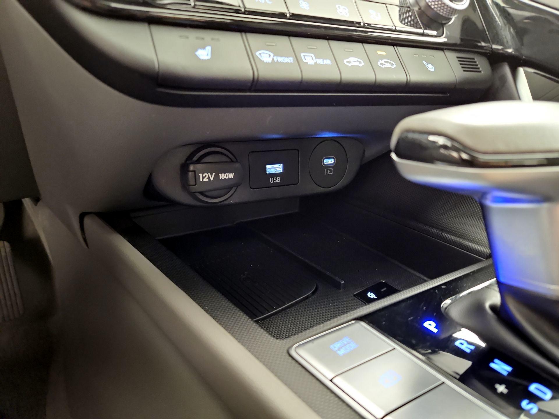 Thumbnail: 2025 Hyundai Elantra - 19