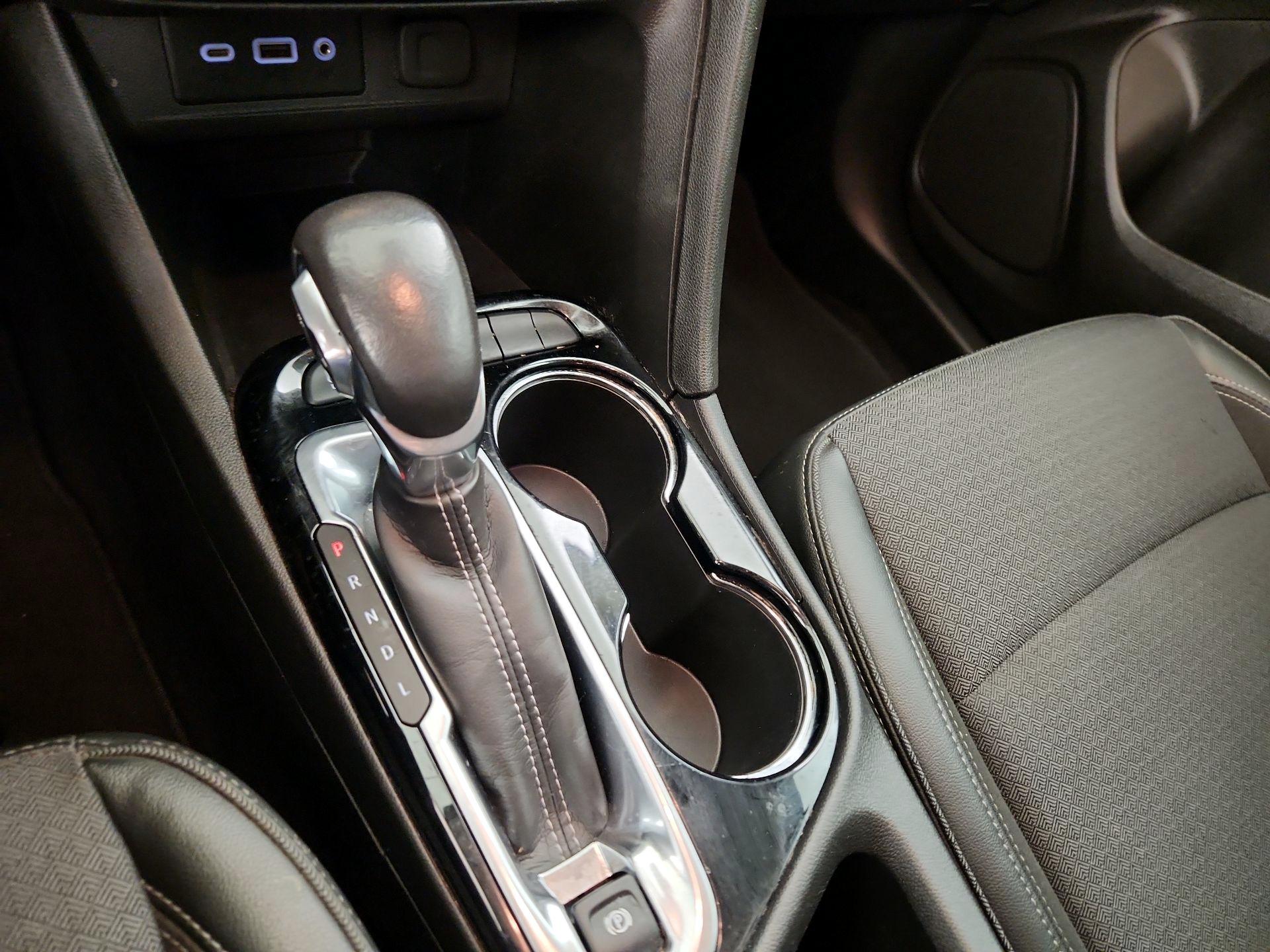 Thumbnail: 2021 Buick Encore GX - 17
