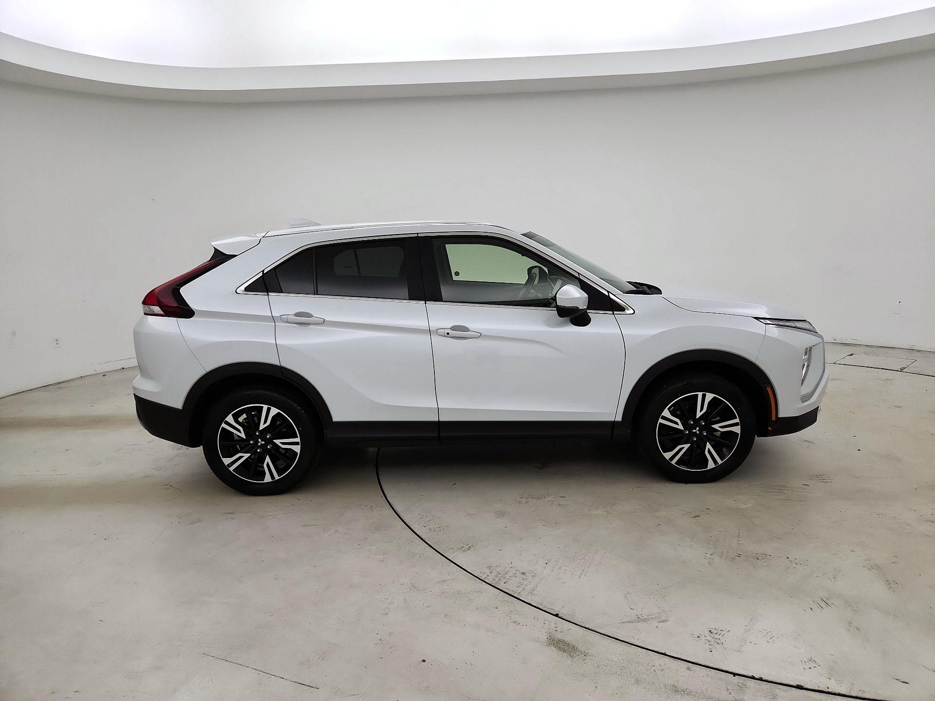 Thumbnail: 2025 Mitsubishi Eclipse Cross - 4