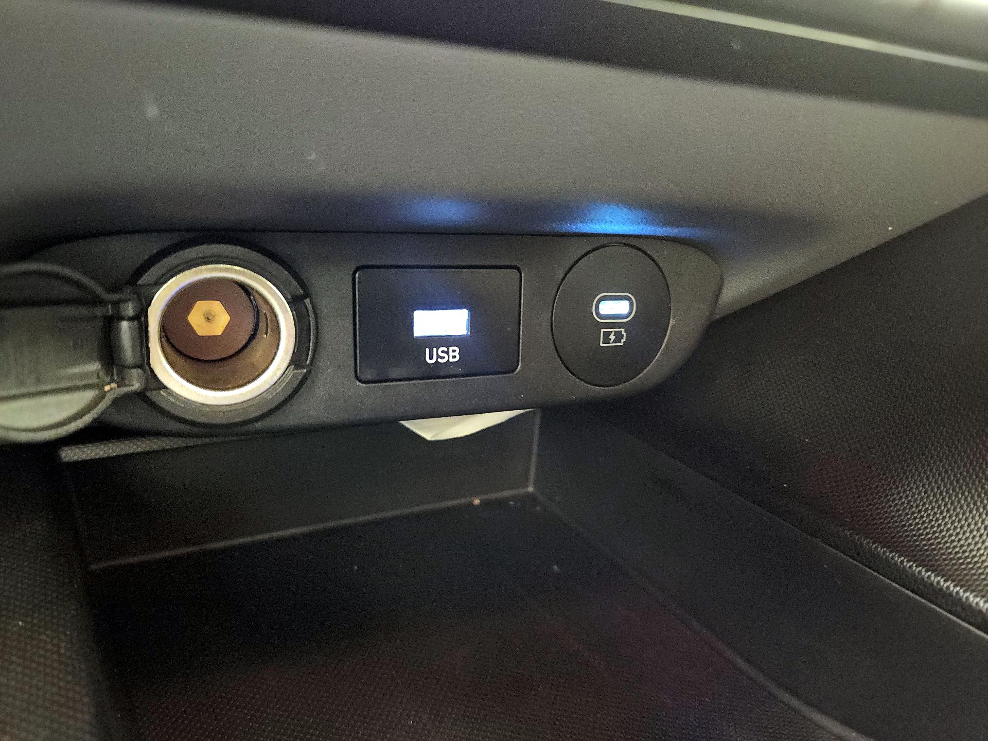 Thumbnail: 2024 Hyundai Elantra - 18