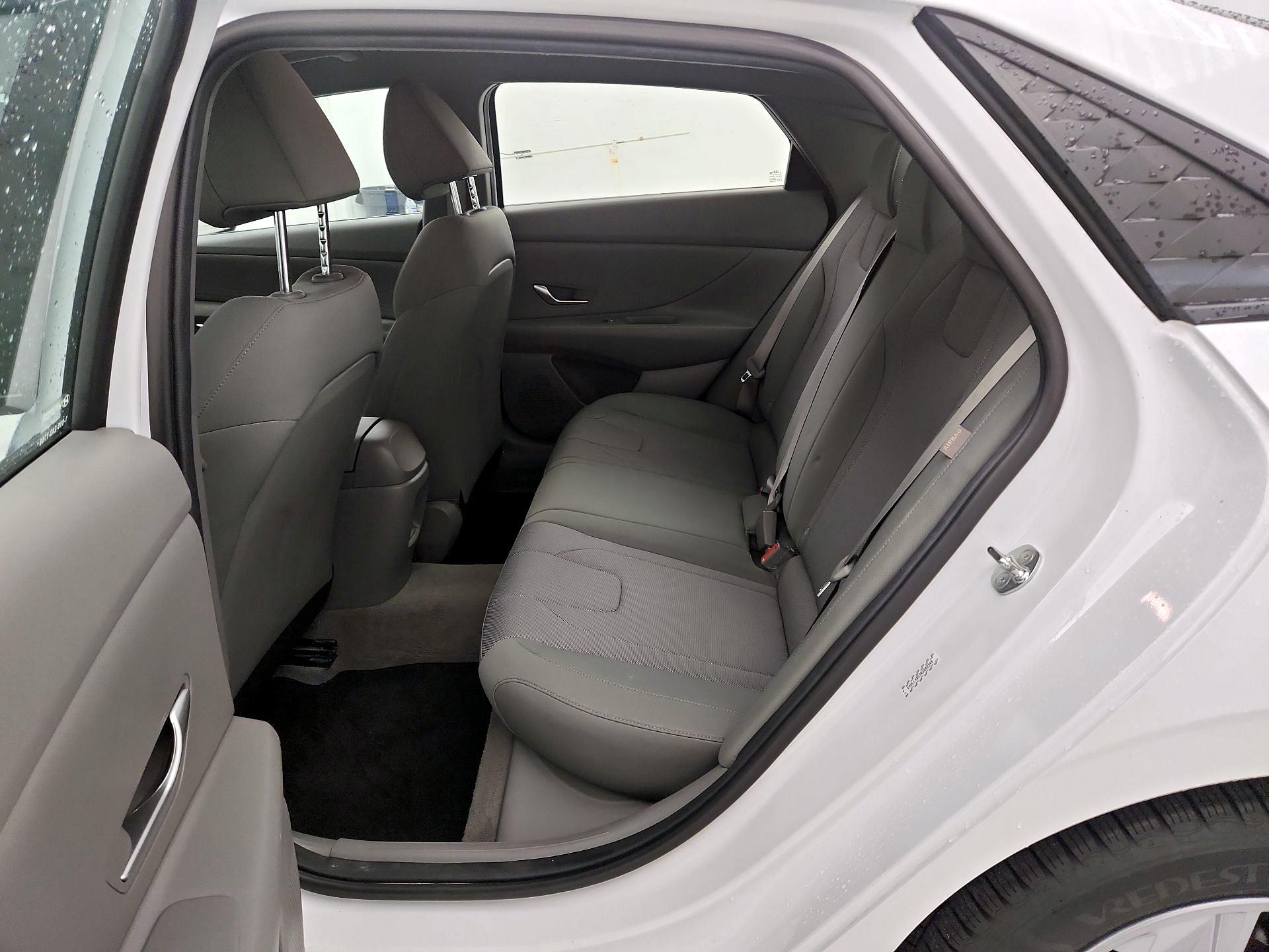 Thumbnail: 2024 Hyundai Elantra - 19