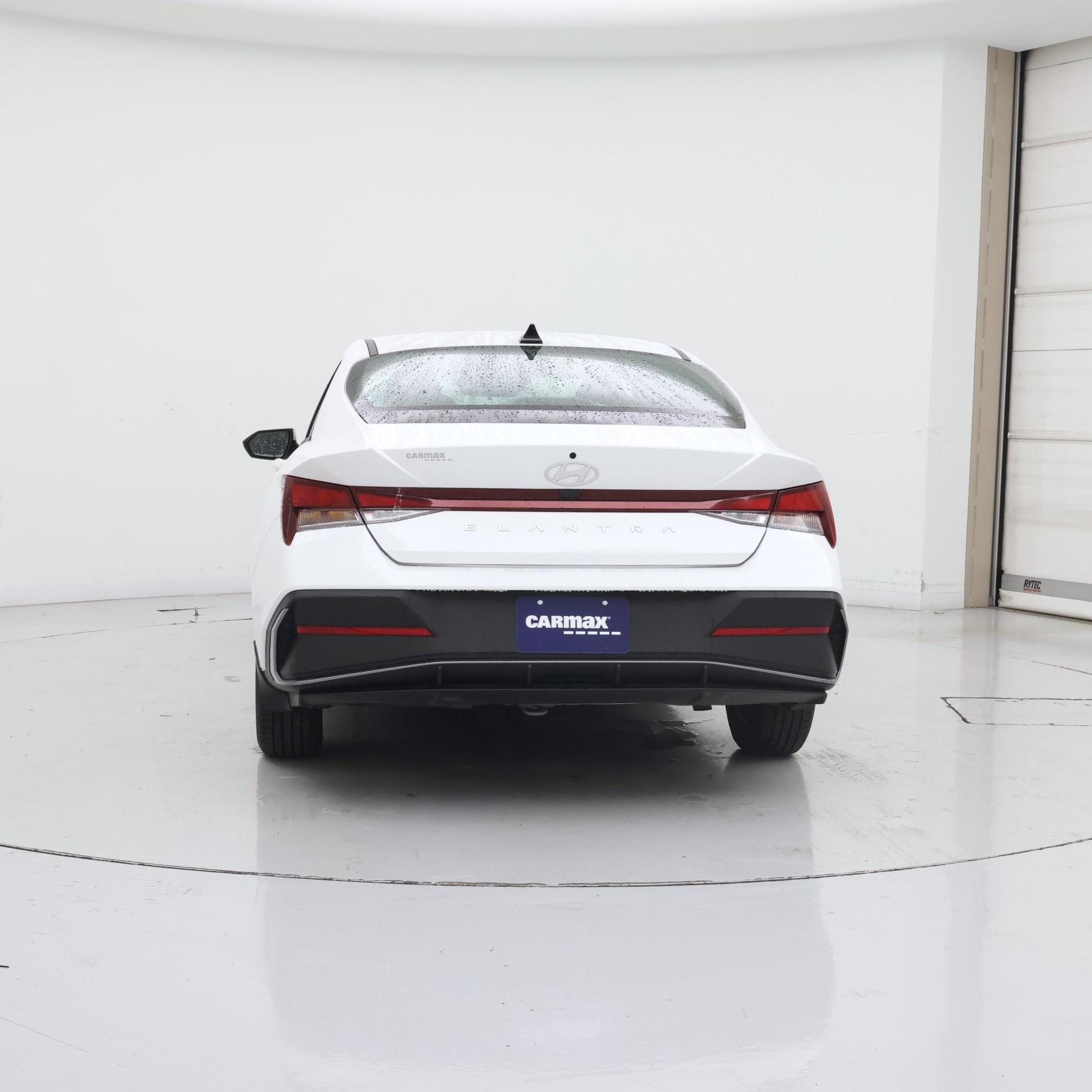 Thumbnail: 2024 Hyundai Elantra - 6