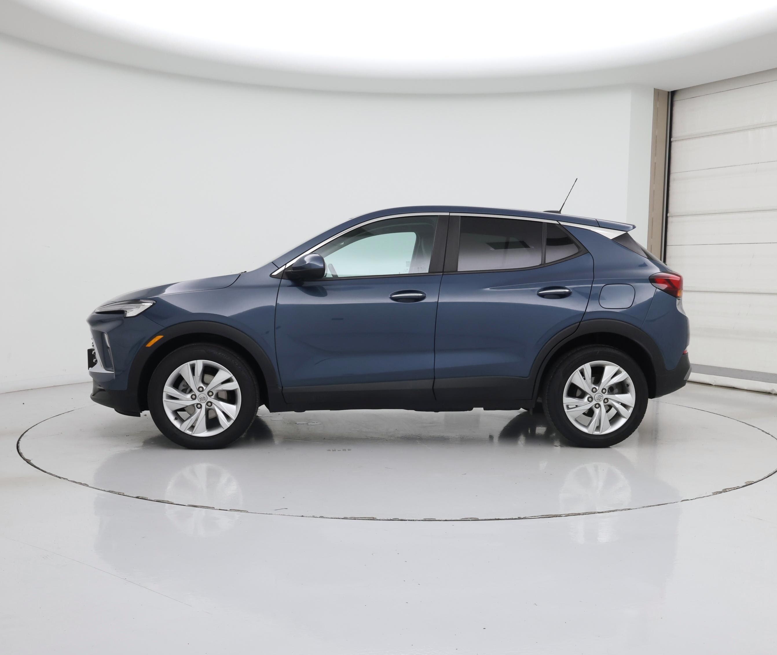 Thumbnail: 2024 Buick Encore GX - 3