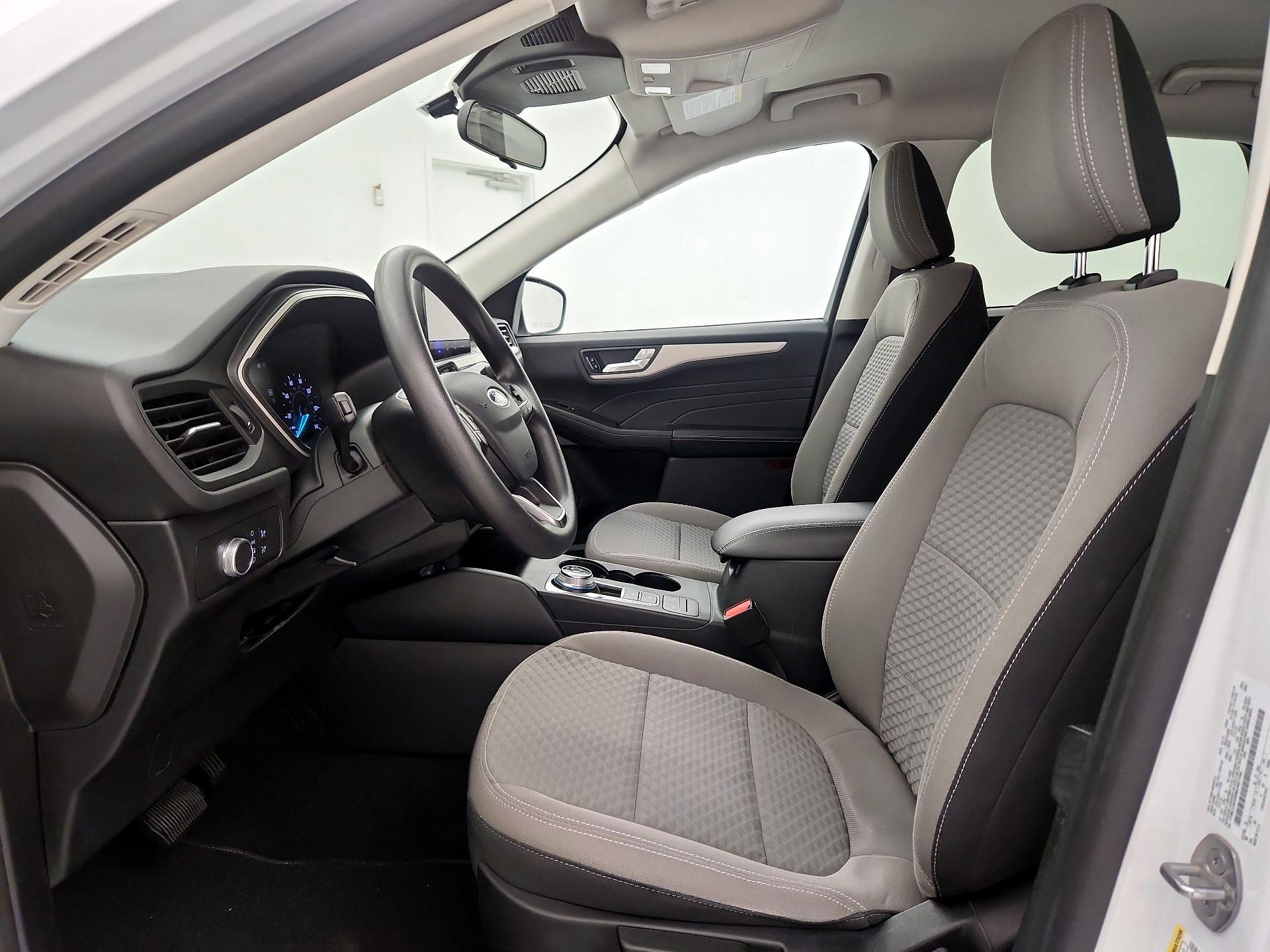 Thumbnail: 2021 Ford Escape - 11