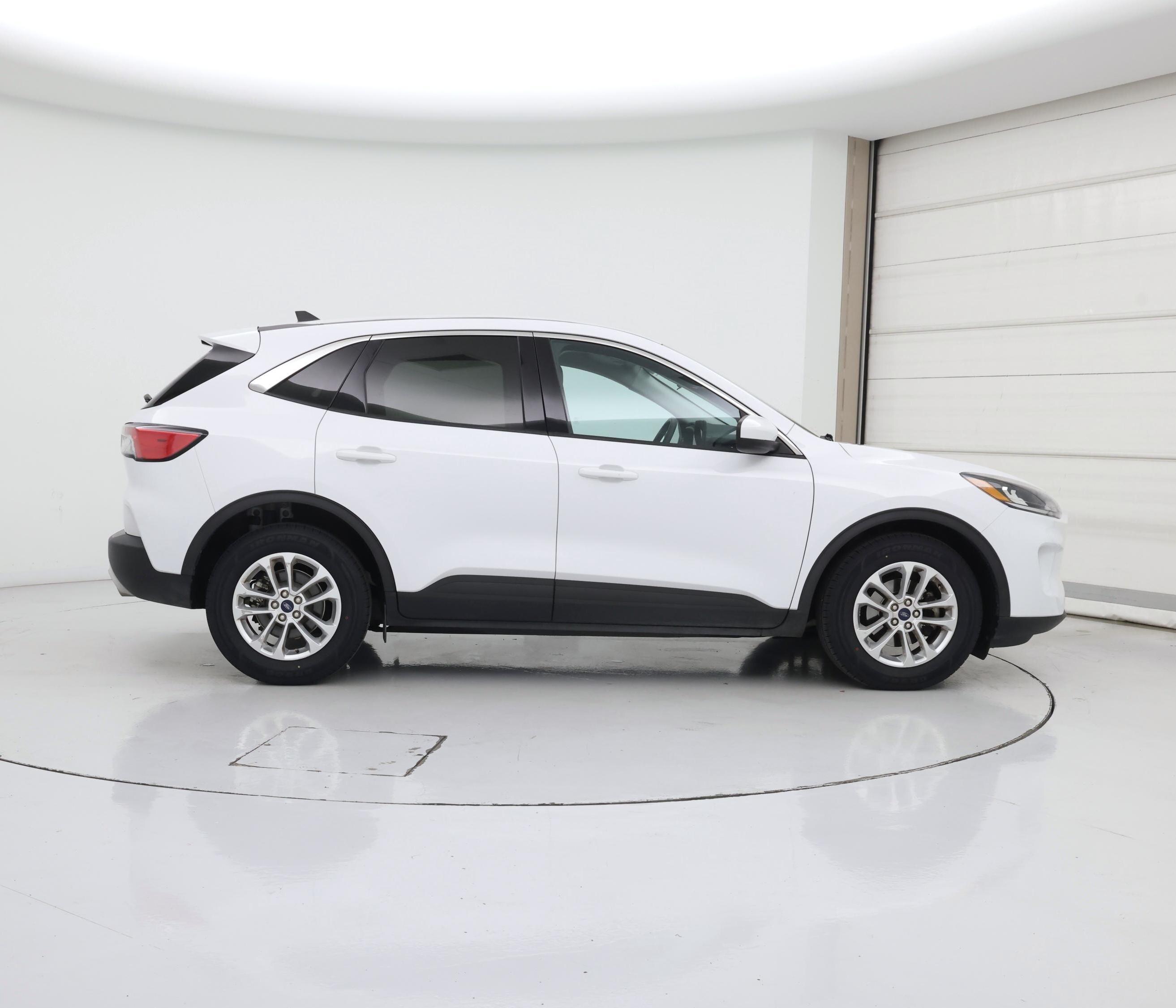 Thumbnail: 2021 Ford Escape - 7