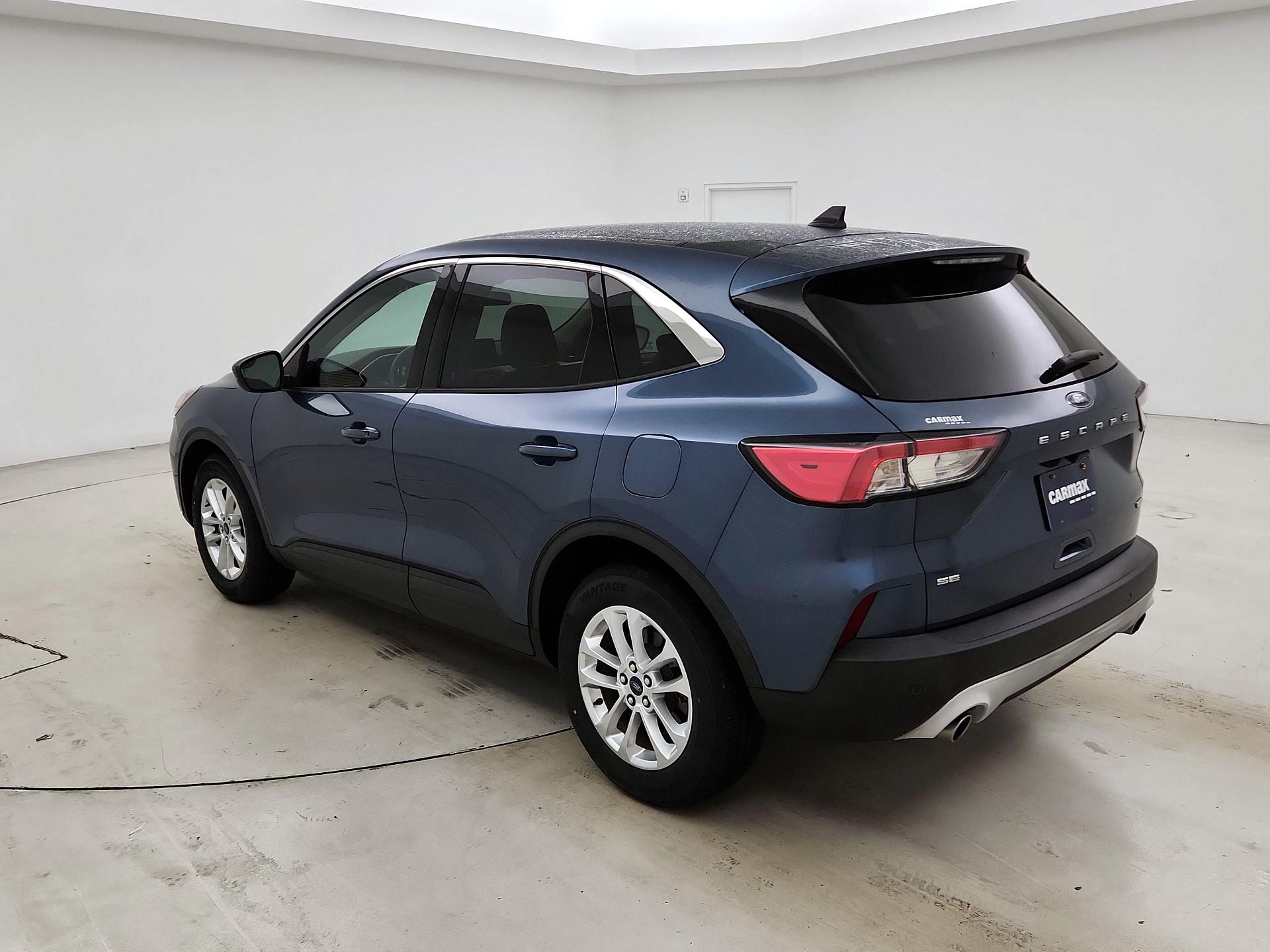 Thumbnail: 2020 Ford Escape - 7