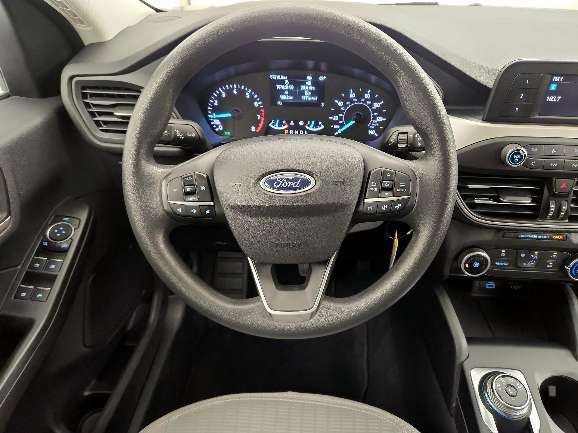 Thumbnail: 2022 Ford Escape - 10