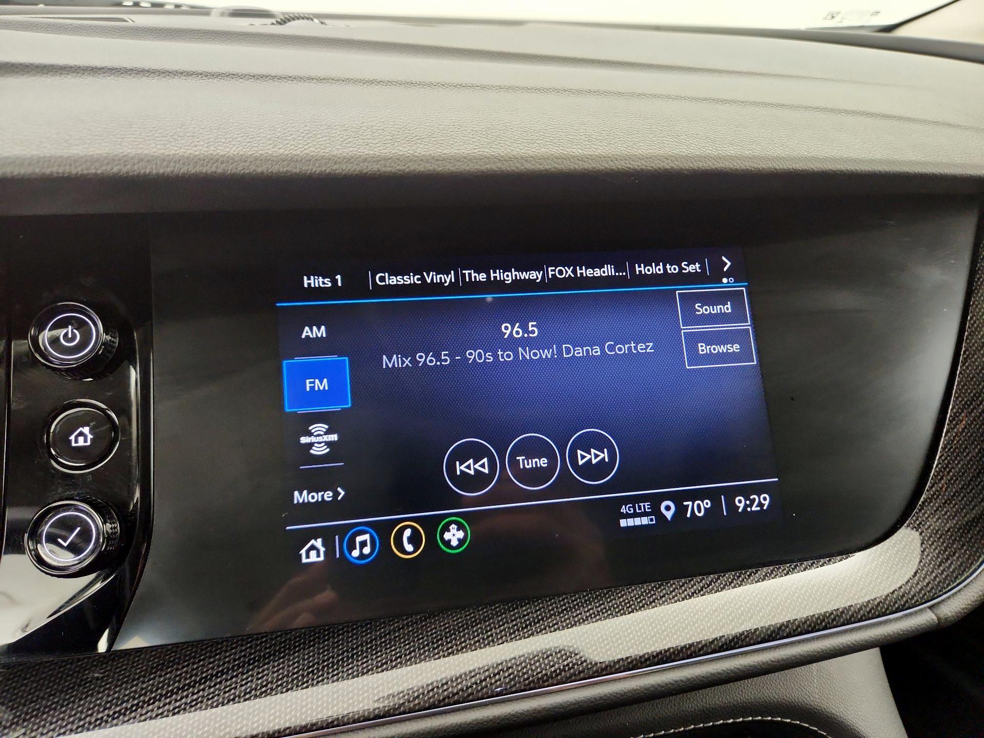 Thumbnail: 2023 Buick Envision - 14