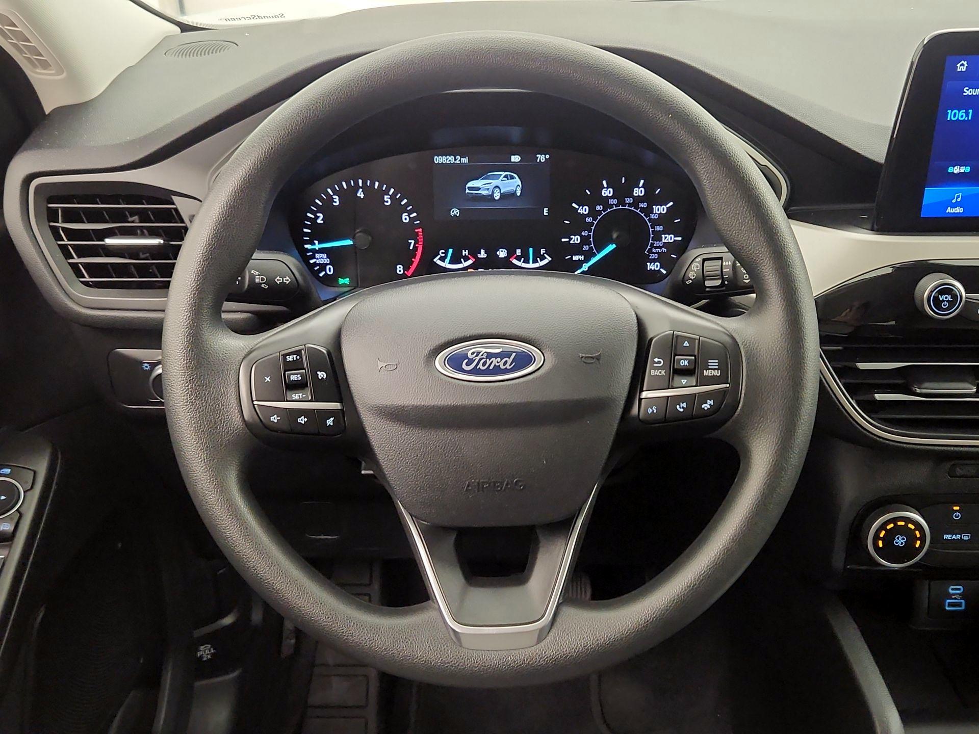Thumbnail: 2021 Ford Escape - 10