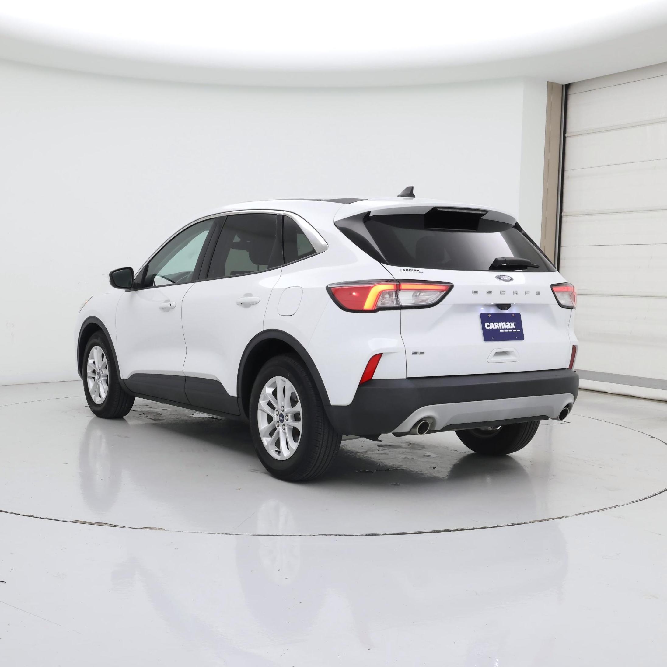 Thumbnail: 2021 Ford Escape - 2