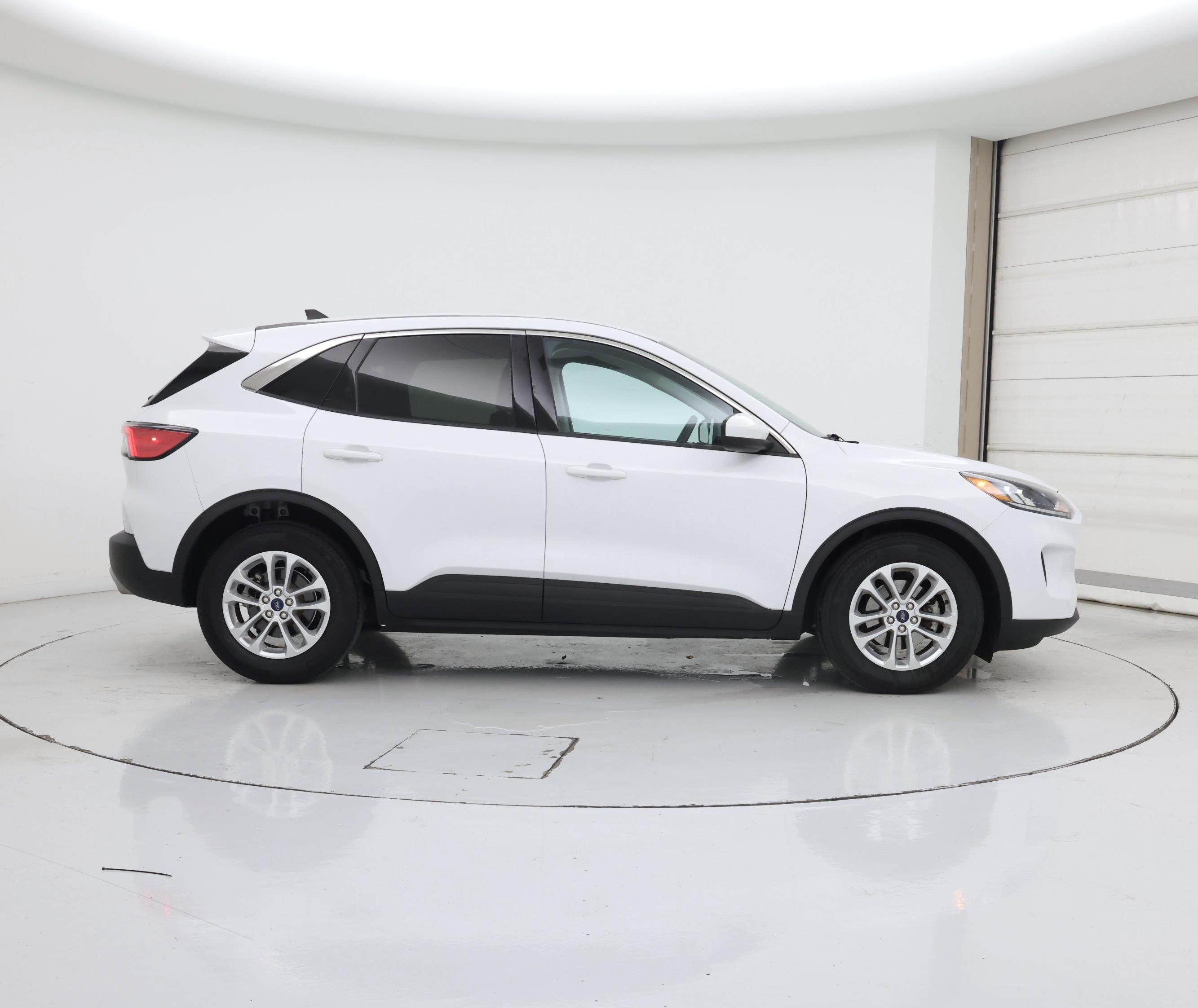 Thumbnail: 2021 Ford Escape - 7