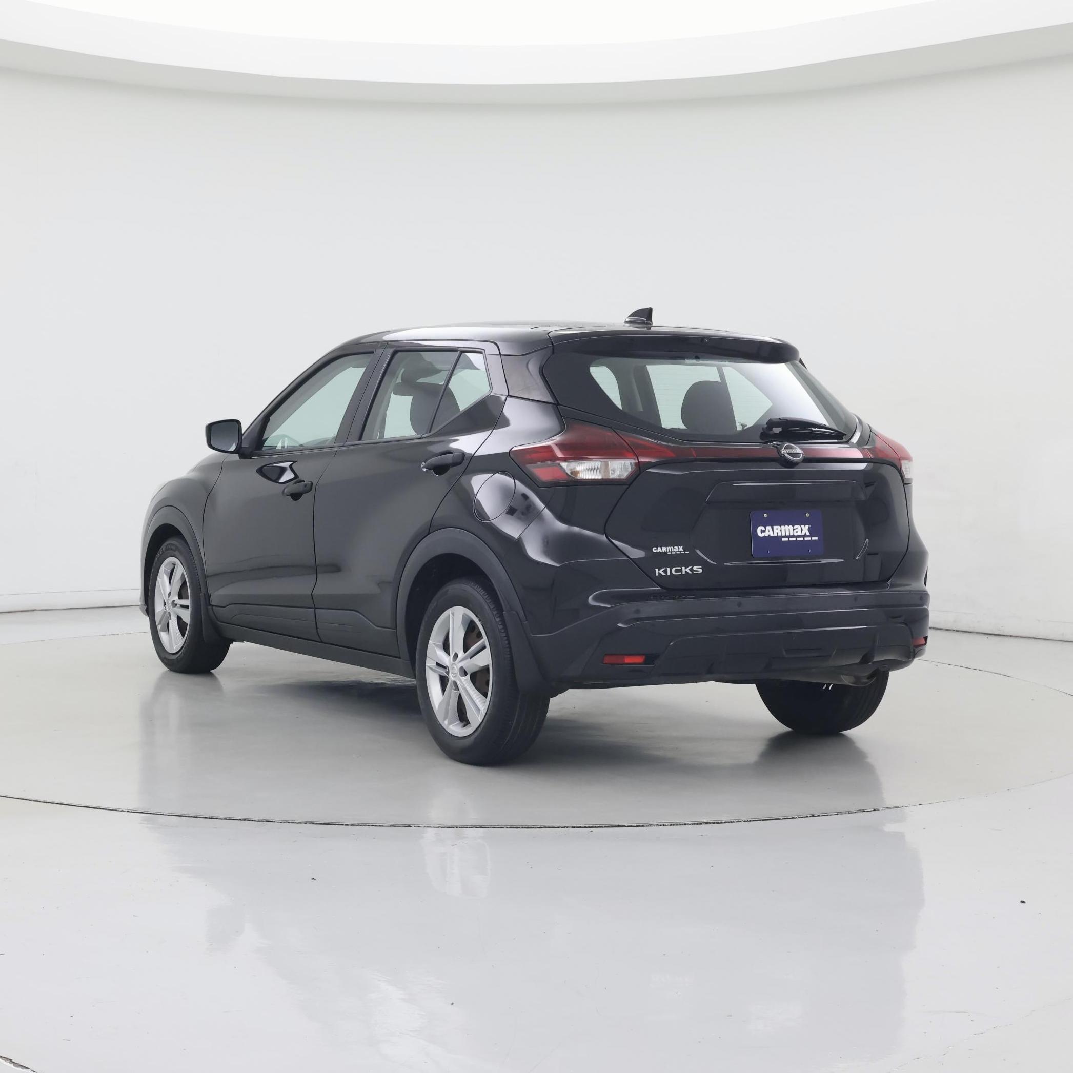 Thumbnail: 2022 Nissan Kicks - 2