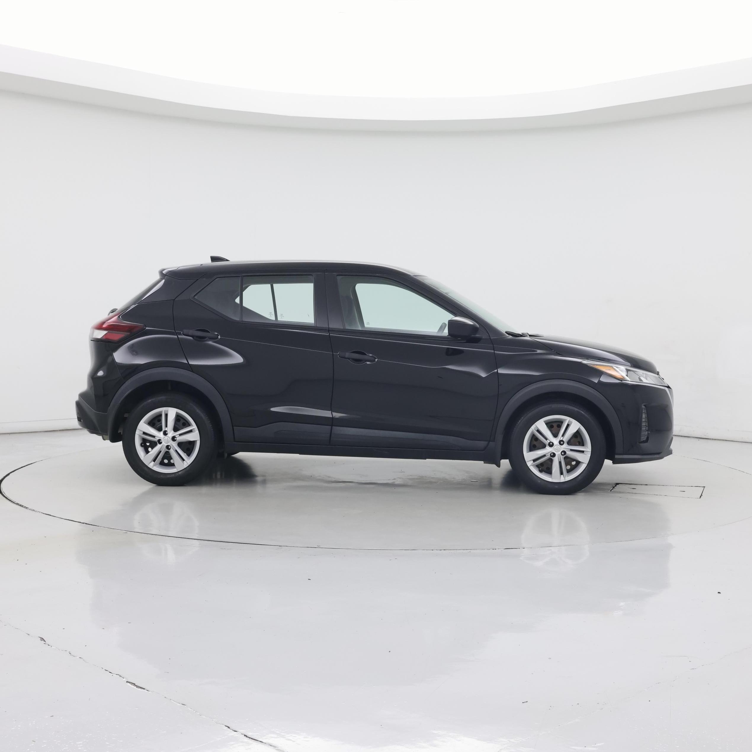 Thumbnail: 2022 Nissan Kicks - 7
