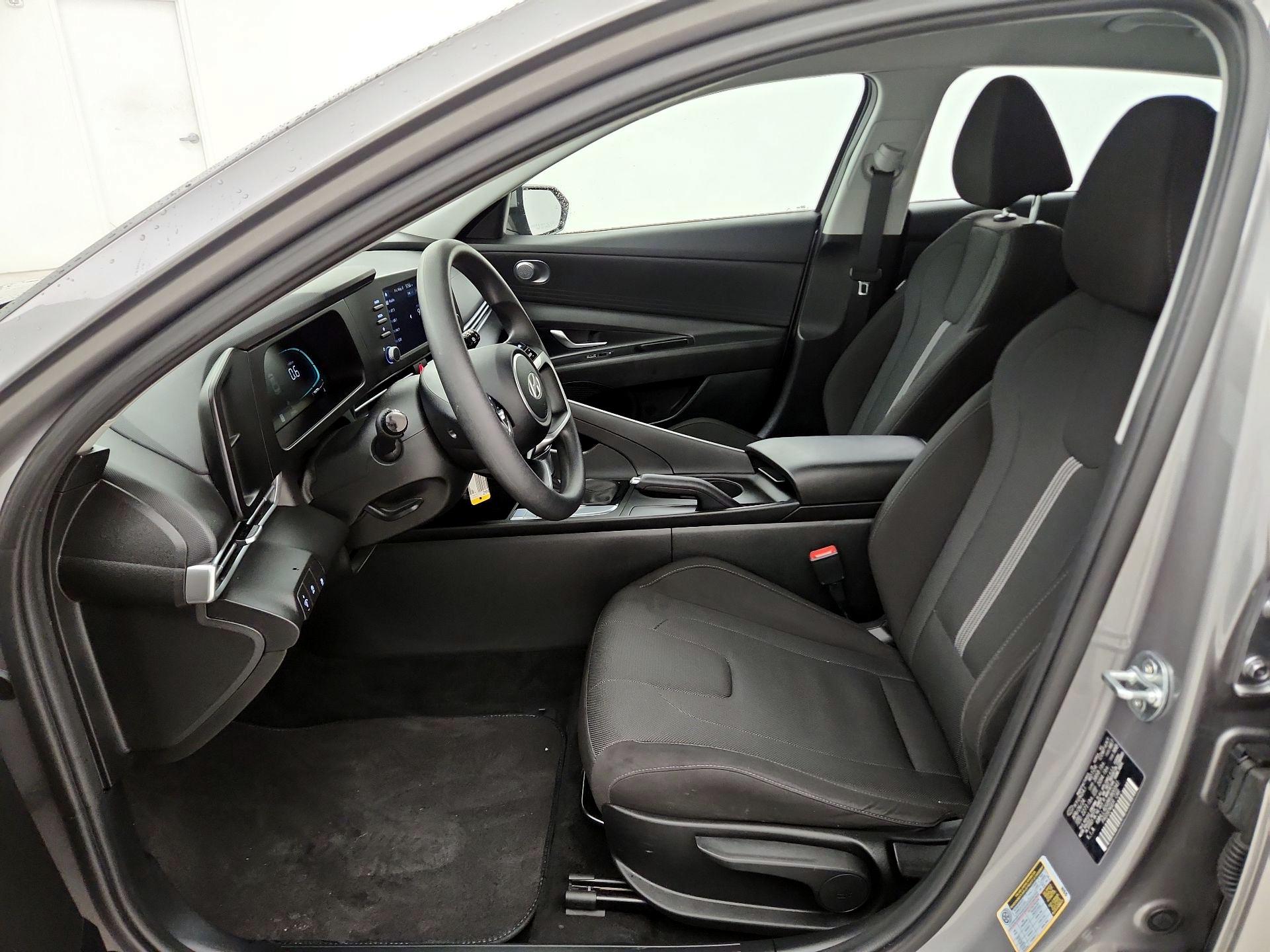 Thumbnail: 2024 Hyundai Elantra - 9