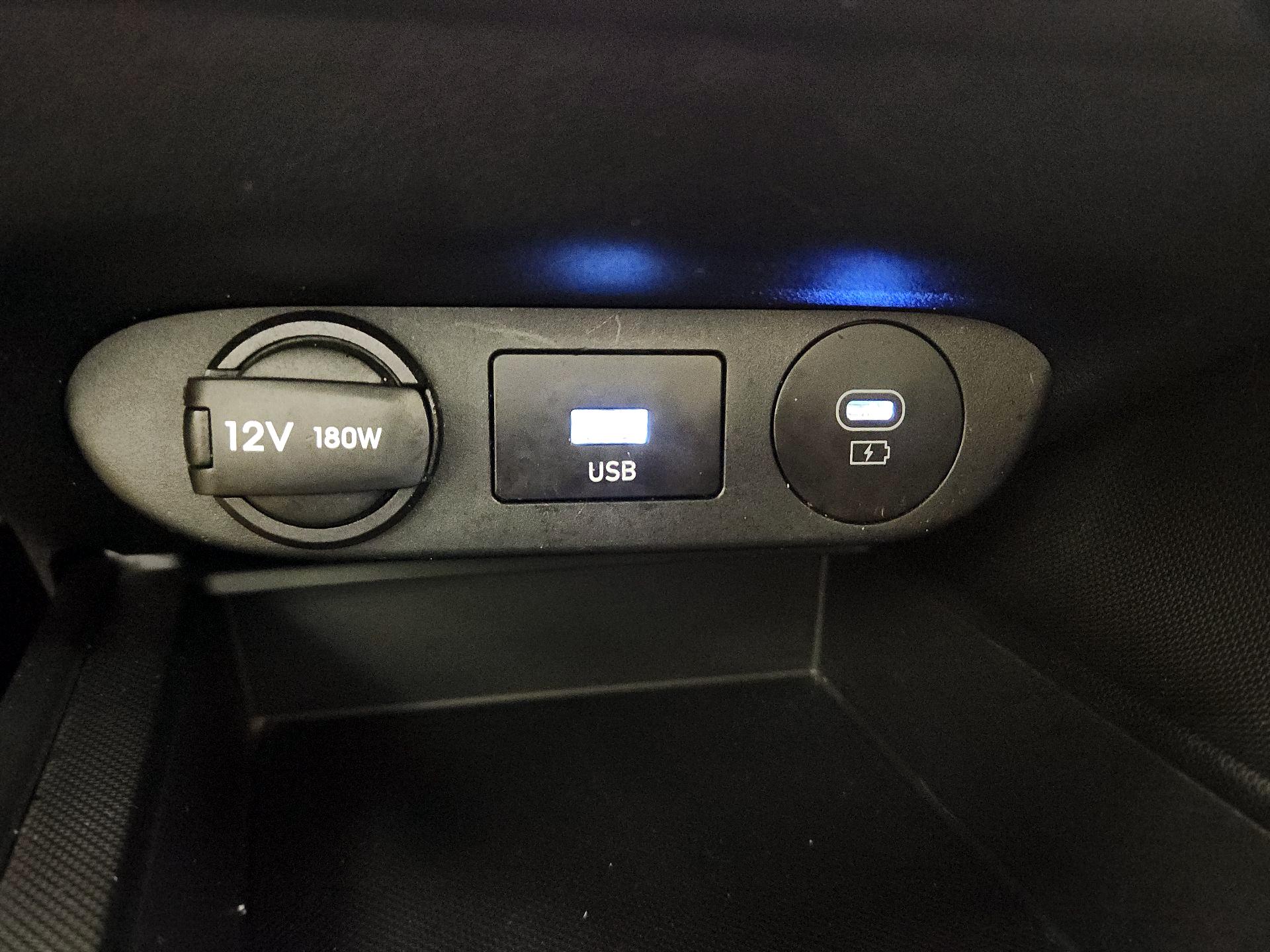 Thumbnail: 2024 Hyundai Elantra - 16