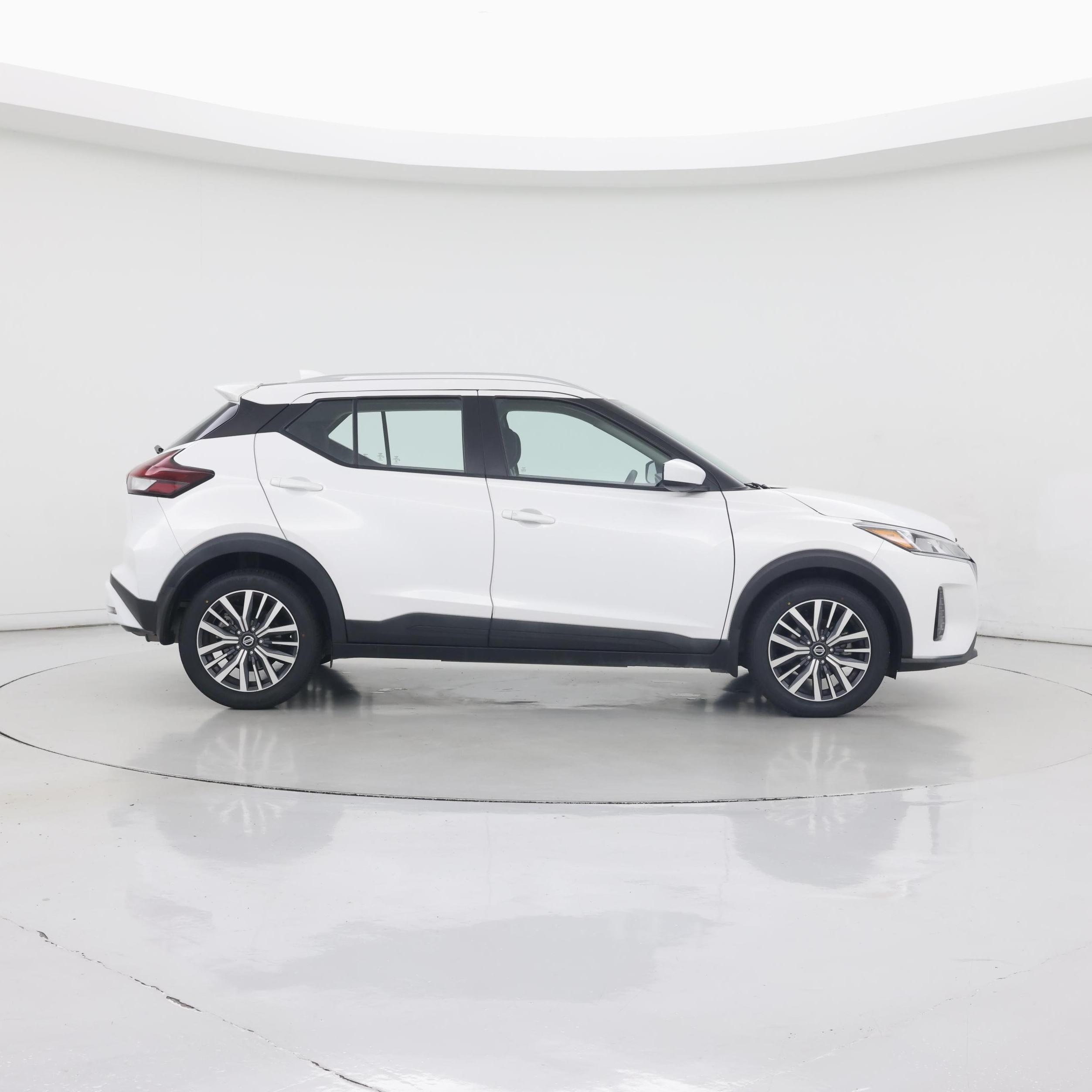 Thumbnail: 2021 Nissan Kicks - 7