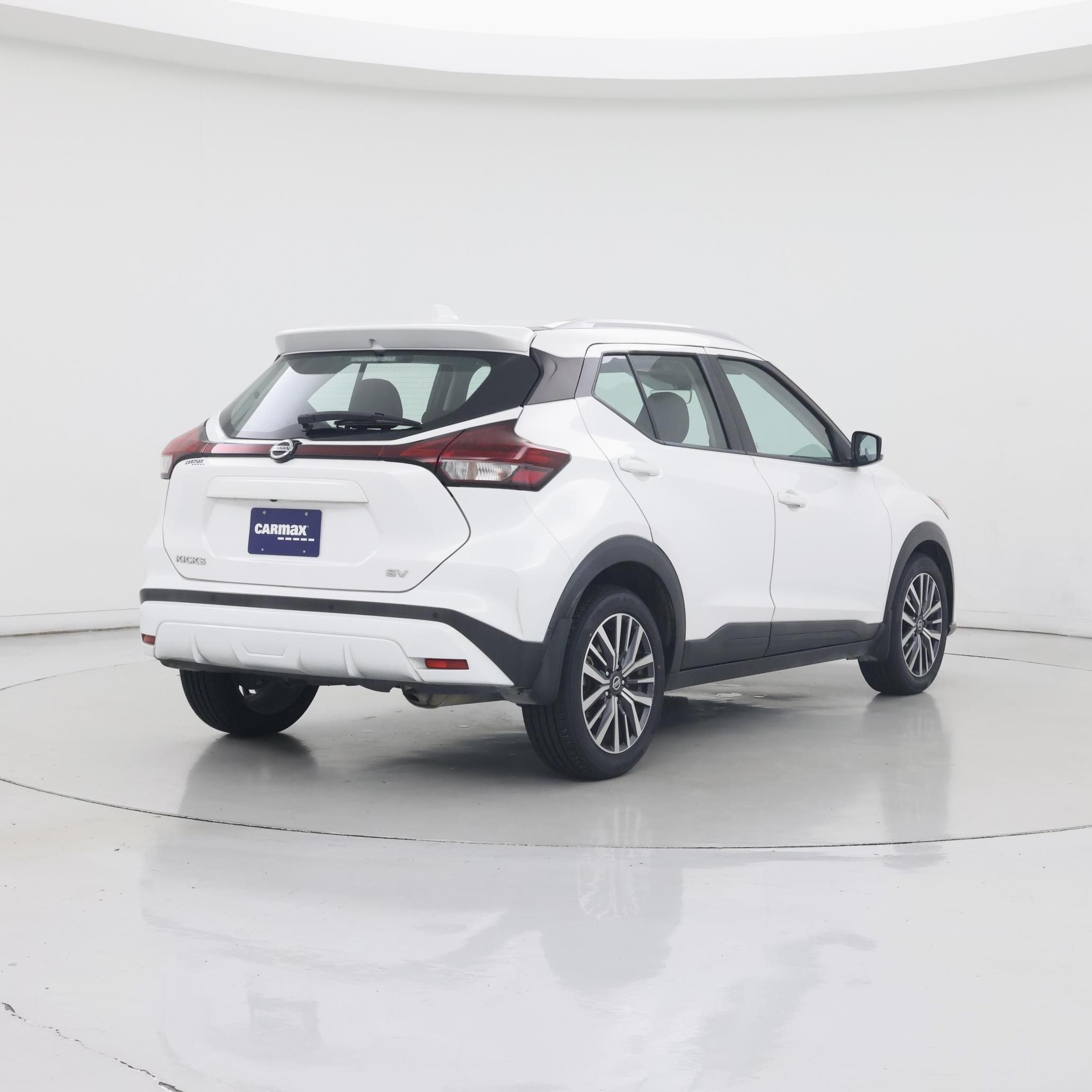 Thumbnail: 2021 Nissan Kicks - 8