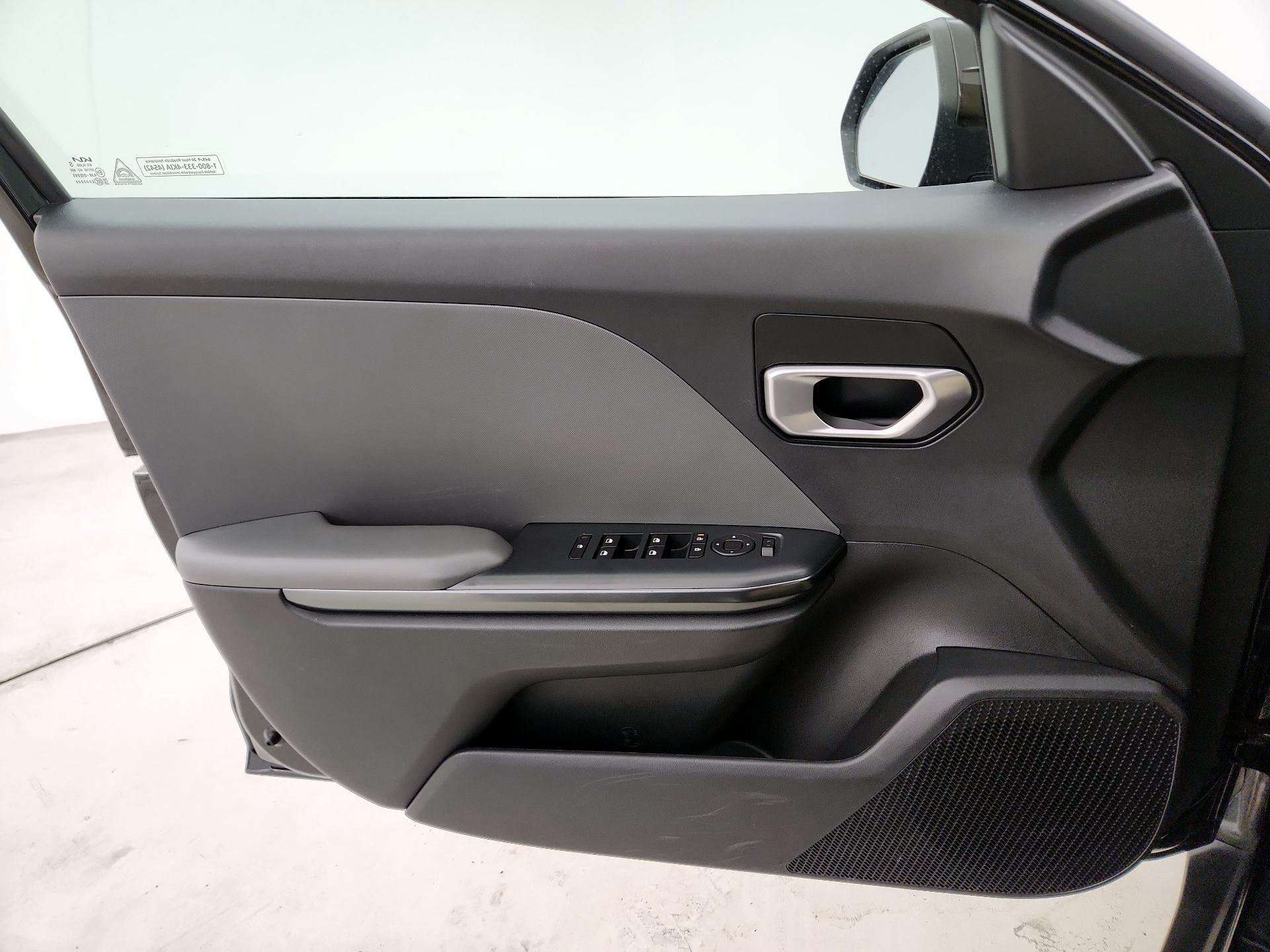 Thumbnail: 2025 Kia K4 - 12
