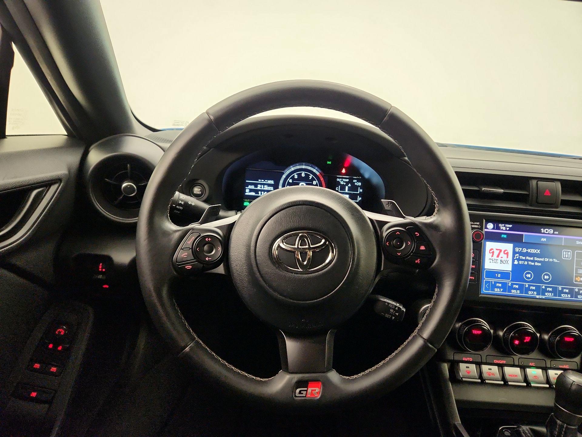 Thumbnail: 2023 Toyota GR86 - 10