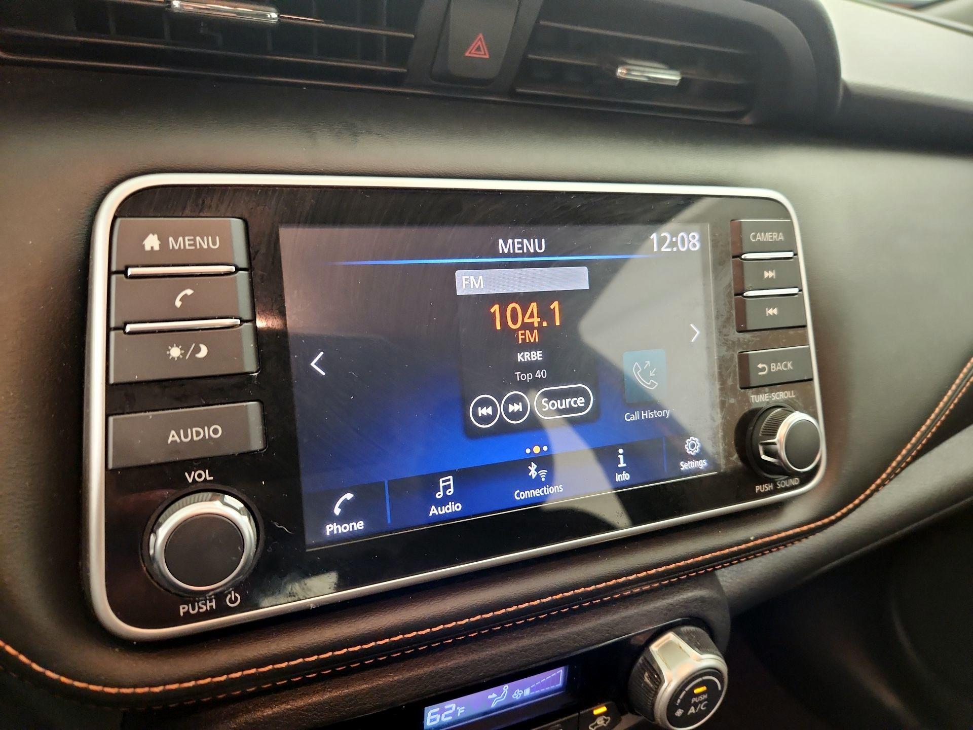 Thumbnail: 2020 Nissan Kicks - 14