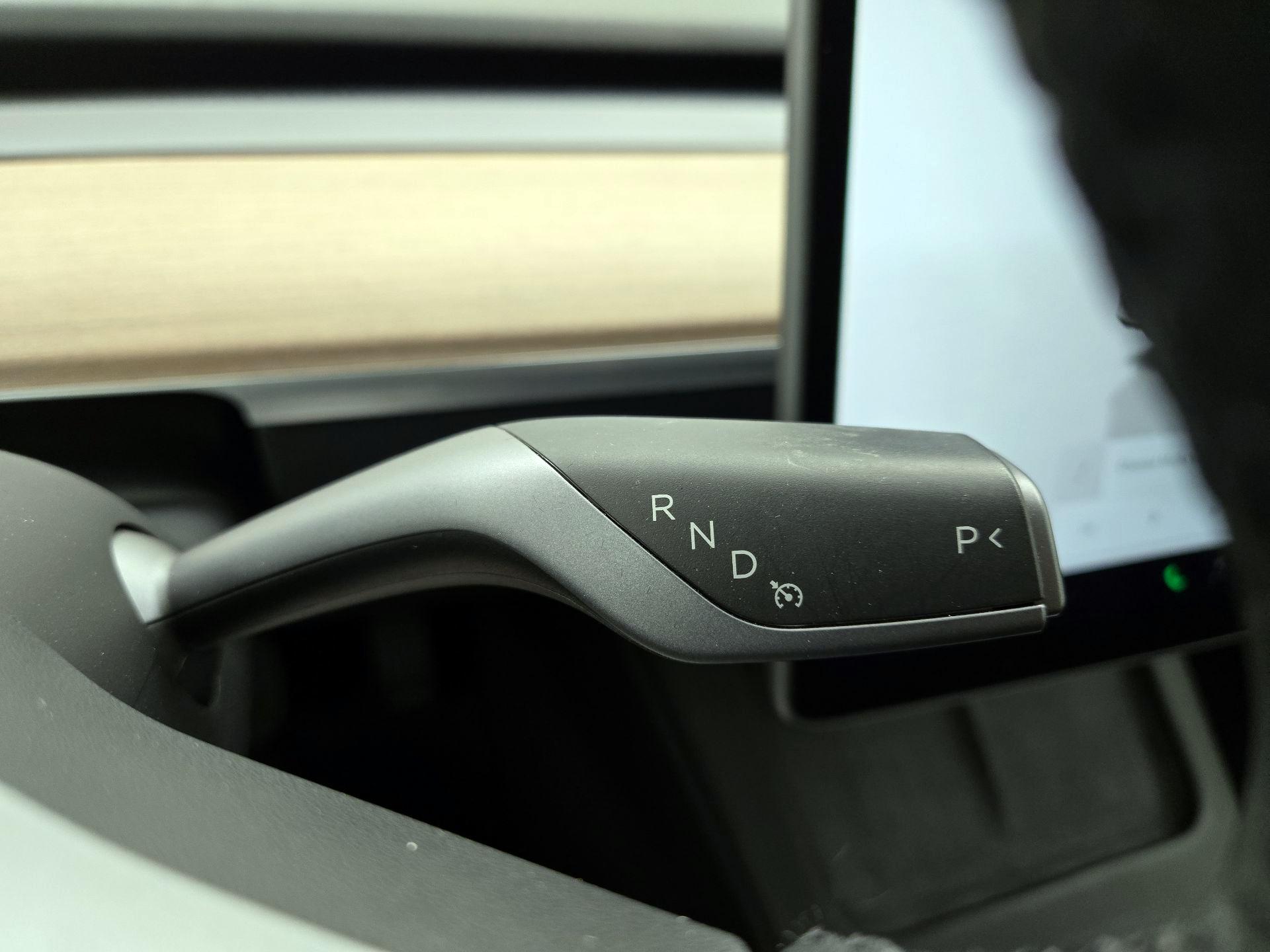 Thumbnail: 2023 Tesla Model 3 - 17