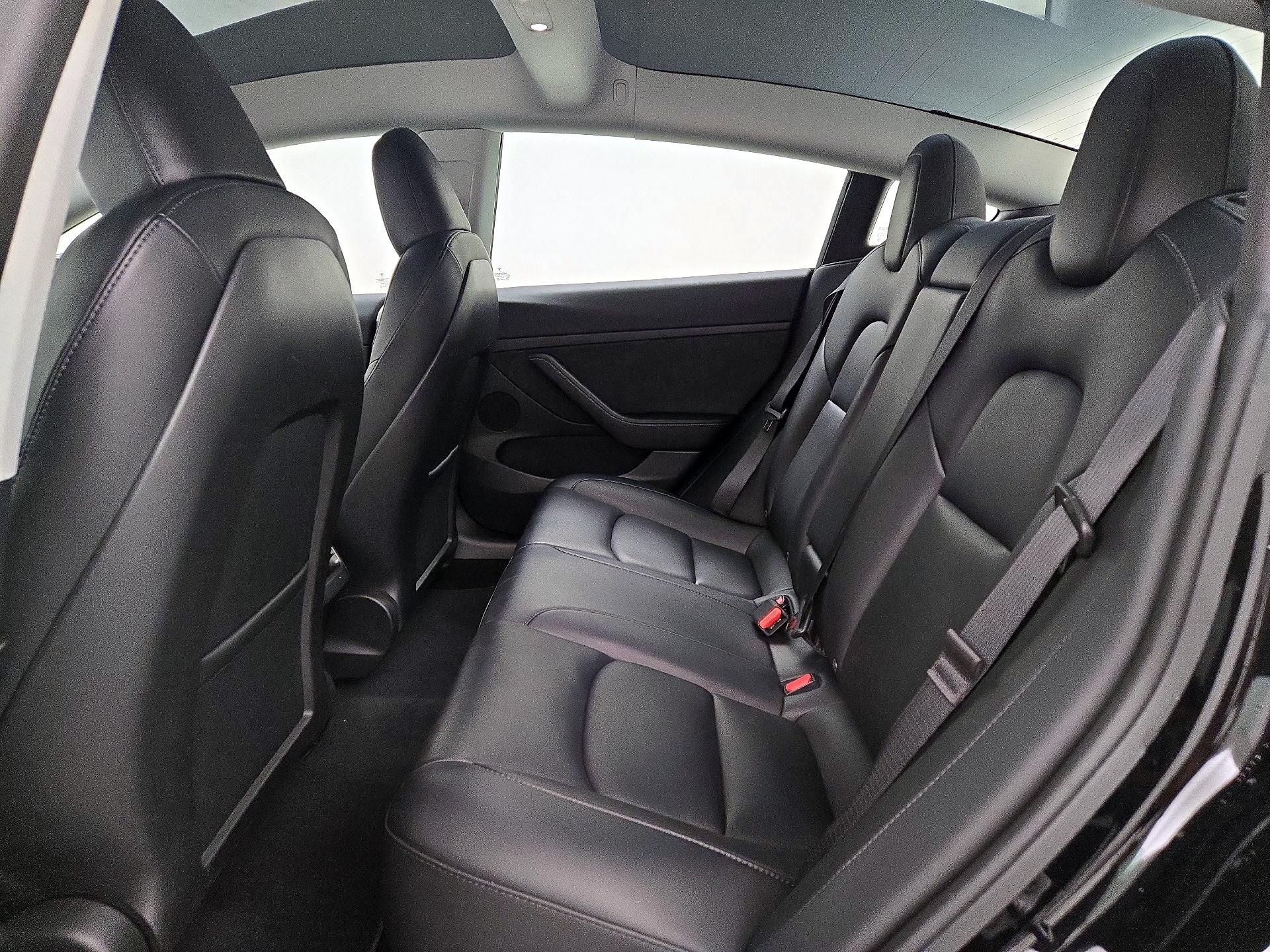 Thumbnail: 2023 Tesla Model 3 - 20