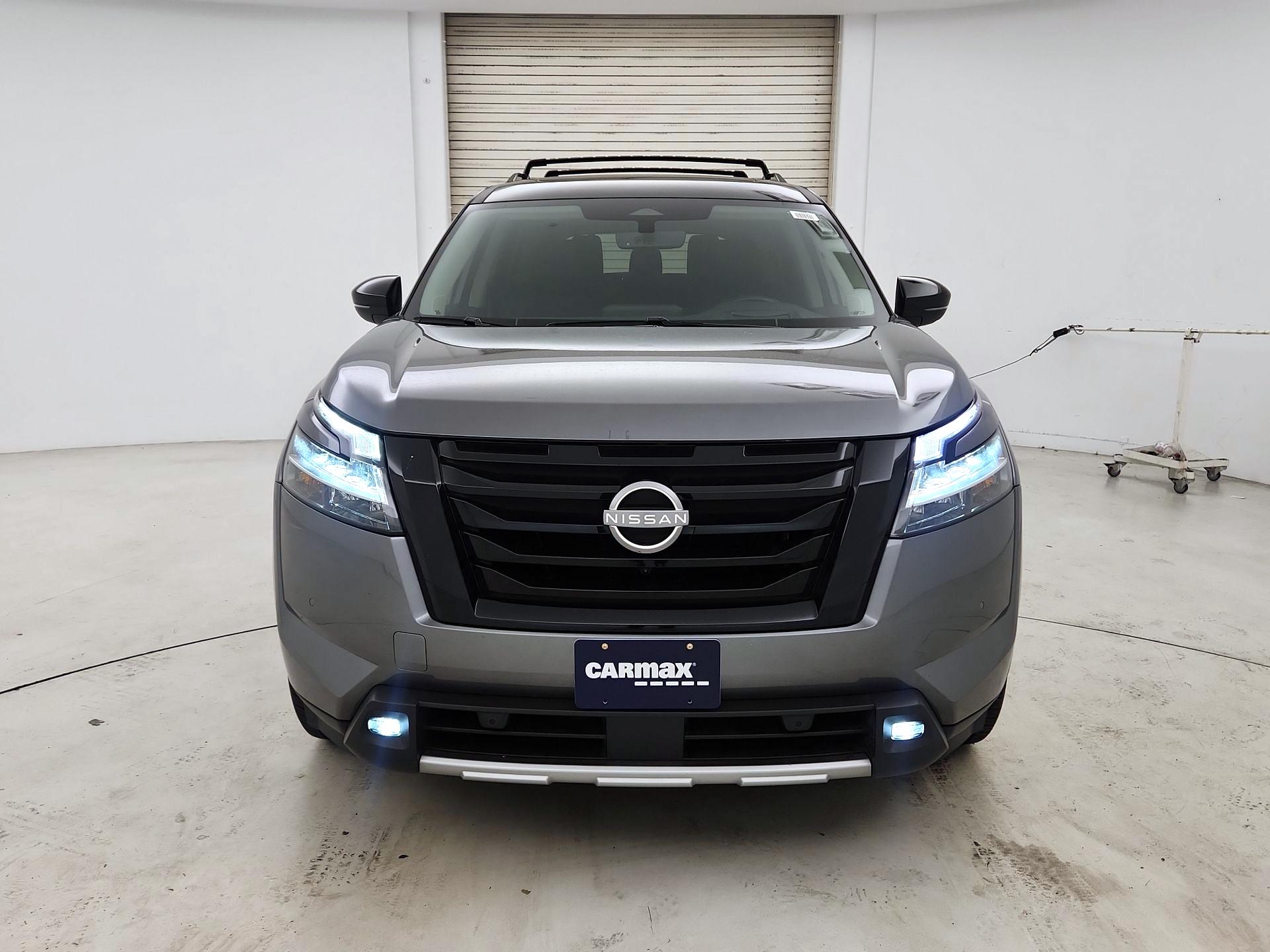 Thumbnail: 2023 Nissan Pathfinder - 2