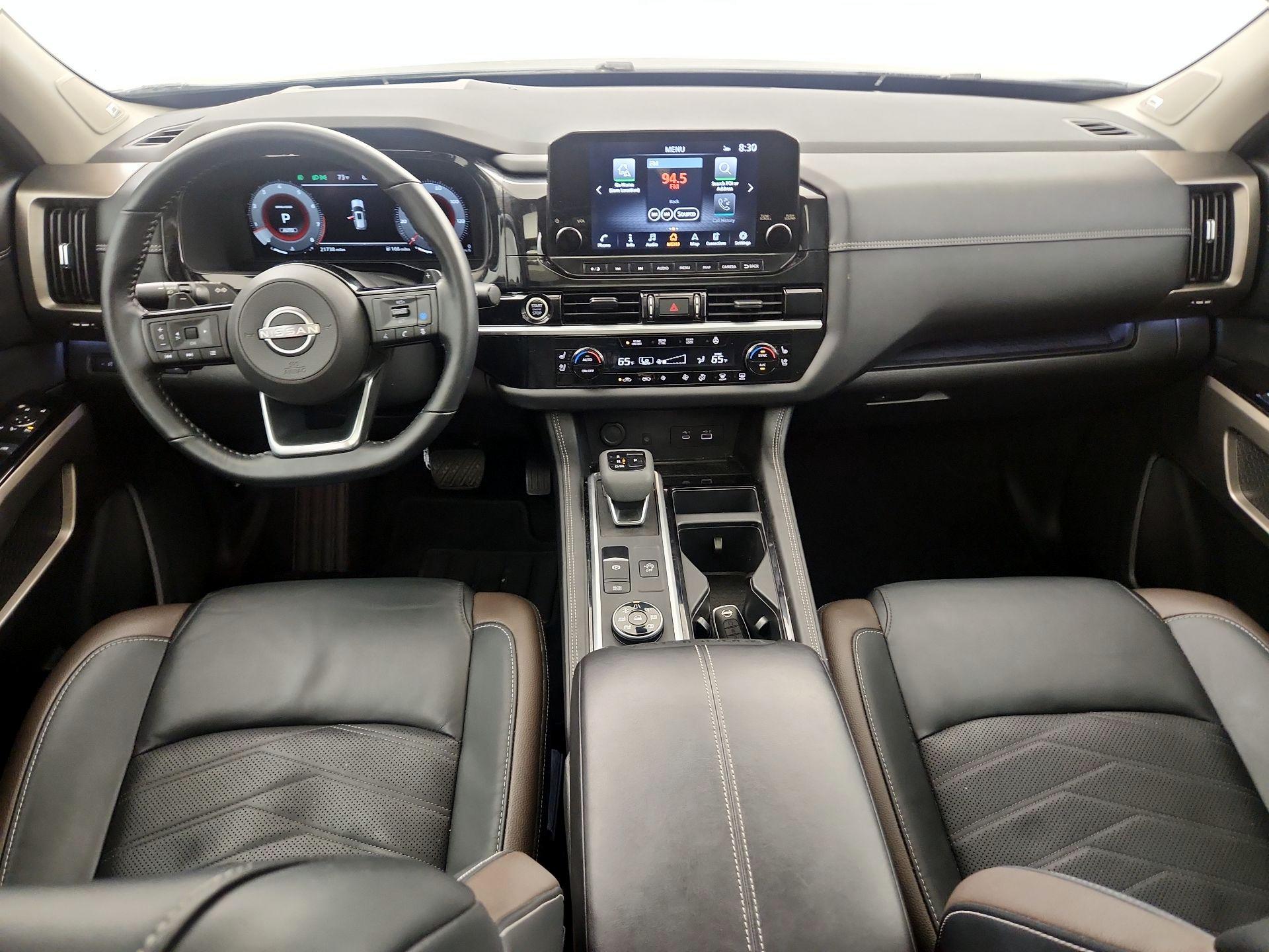 Thumbnail: 2023 Nissan Pathfinder - 8